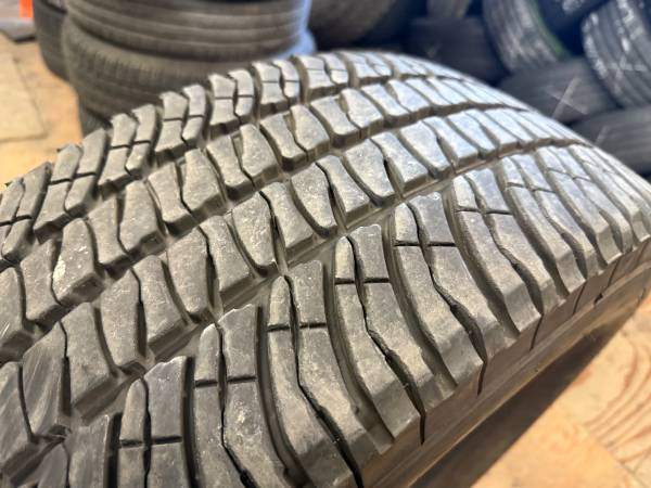 1 X single 275/65/20 LT 126/123R Michelin LTX A/T2 with 80% - photo 4