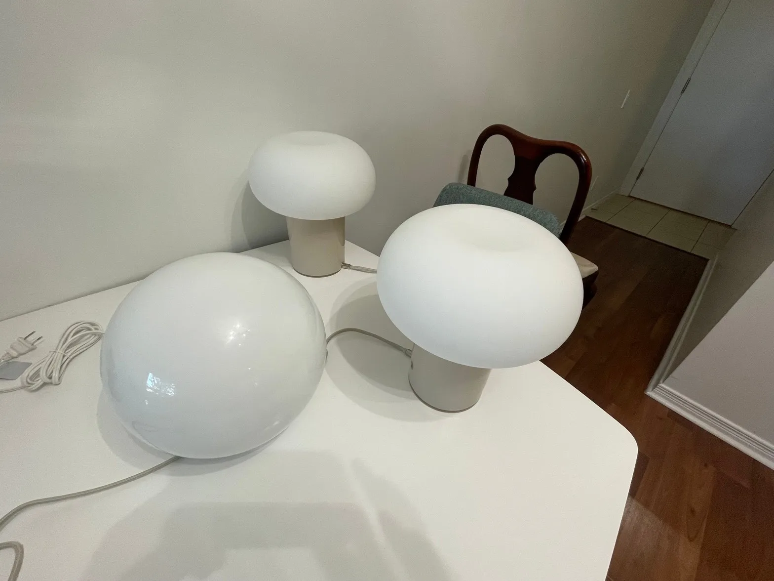 3 IKEA lamps + smart hub bundle