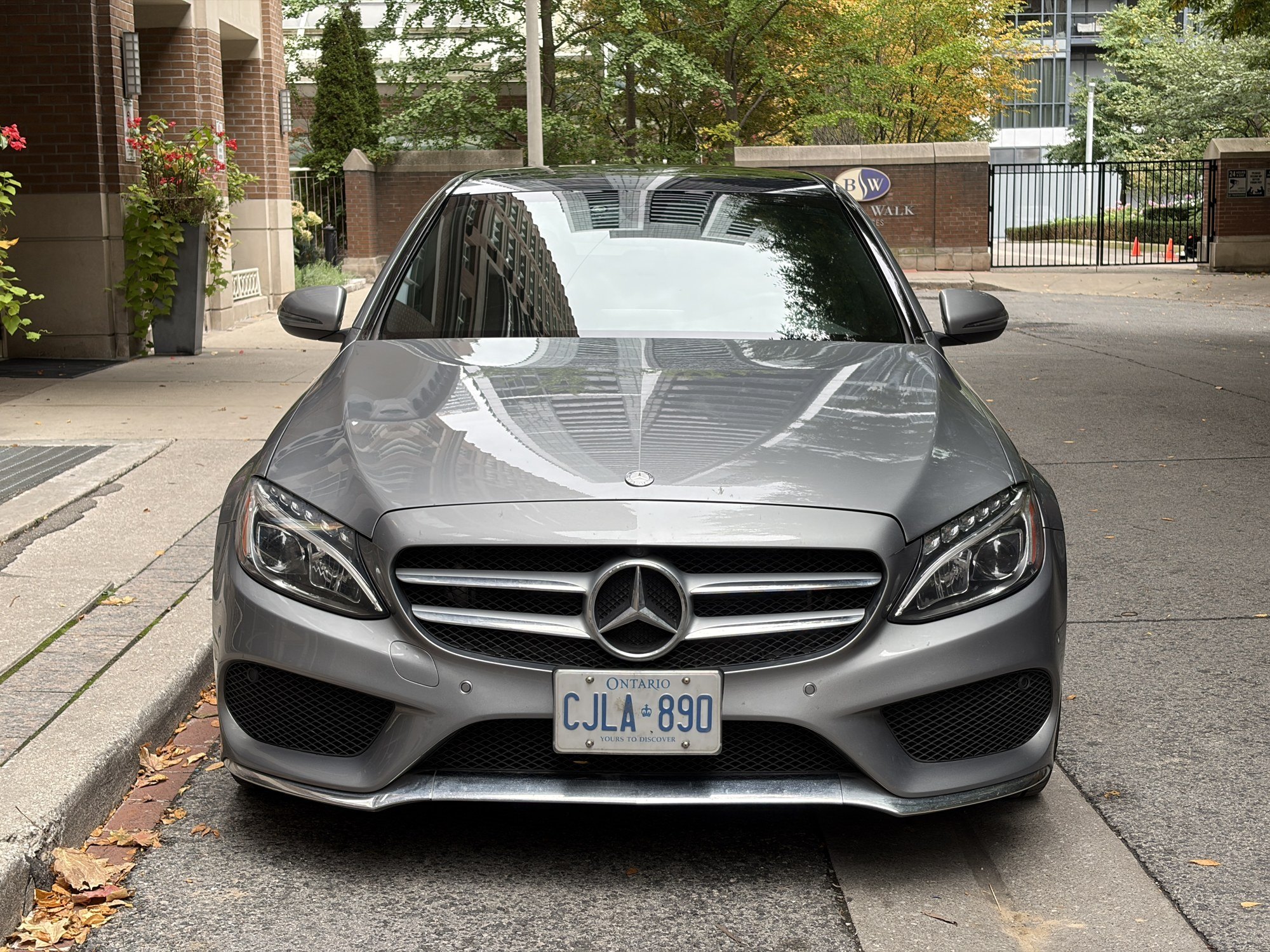 2016 Mercedes-Benz C300 4MATIC – 86,938 km, AMG Wheels