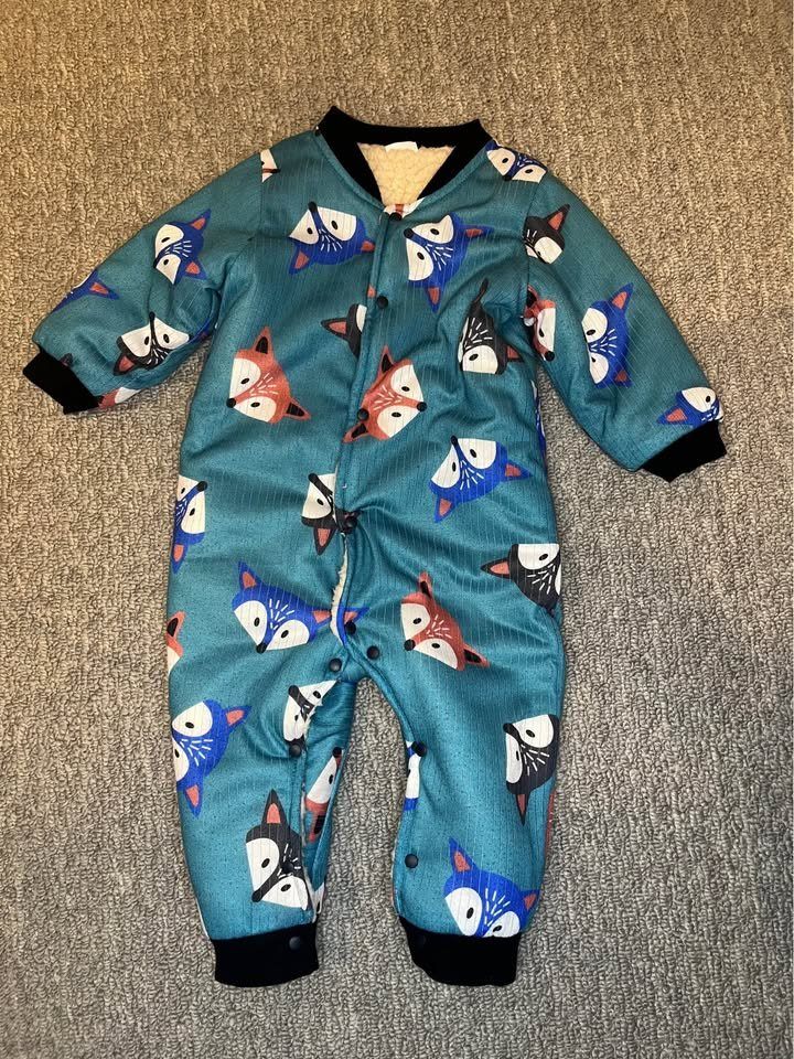 EUC Fox Print Fleece-Lined Baby Romper/Toaster Suit sized 6-12