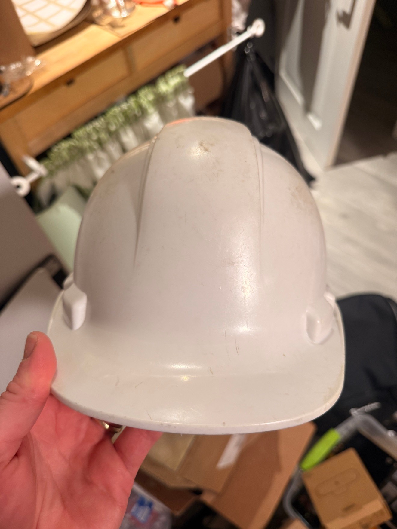 White Hard Hat - CSA Type 1 Class E, Ratchet Suspension (Used)