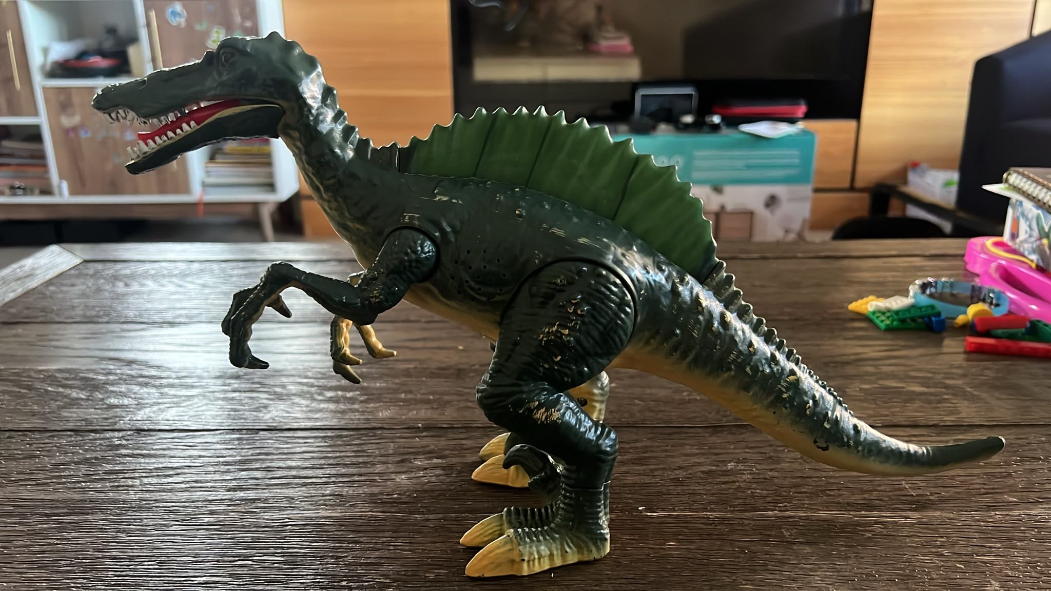 Jurassic World Spinosaurus Dinosaur Toy