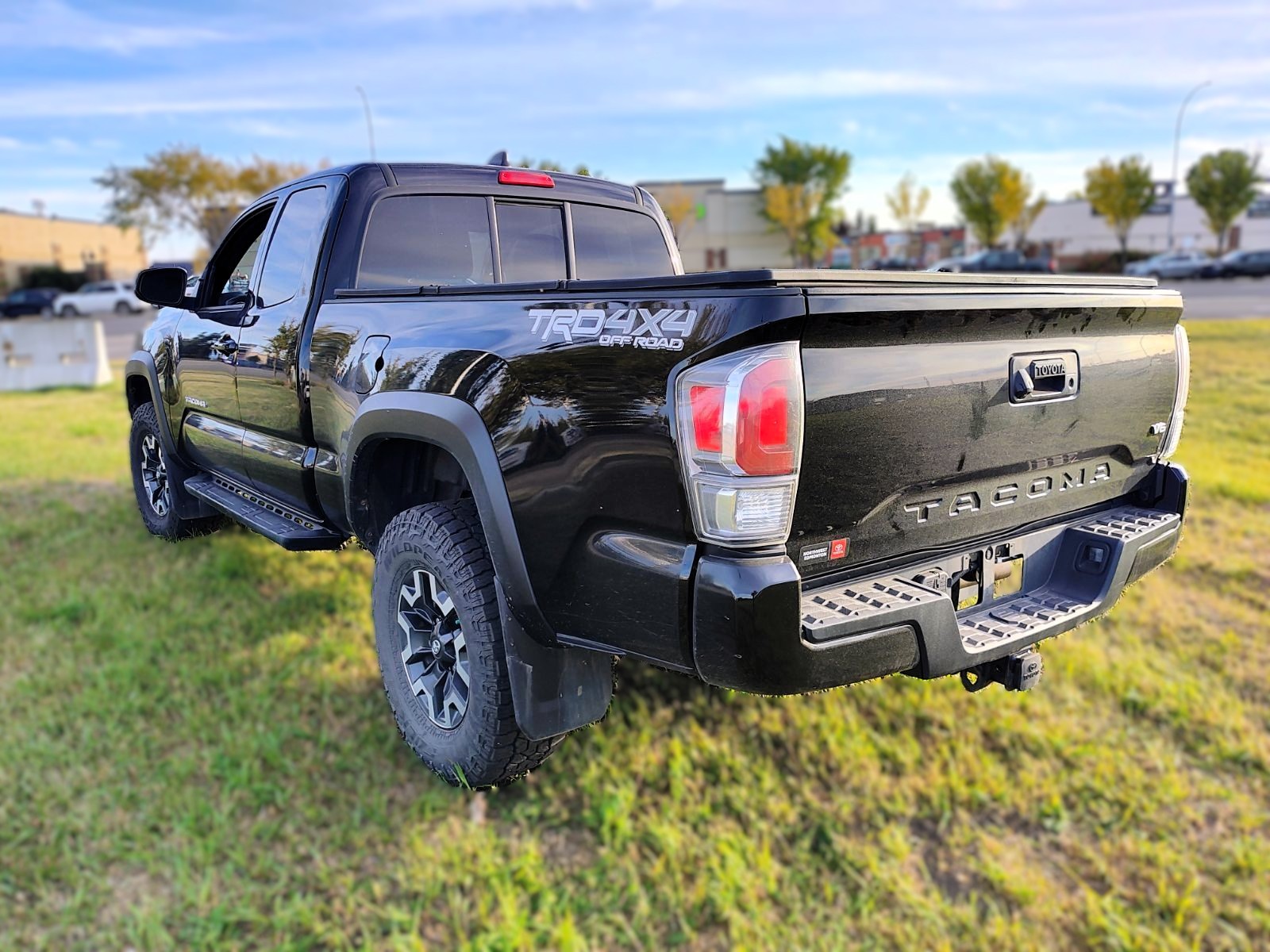 2023 Toyota Tacoma - photo 4
