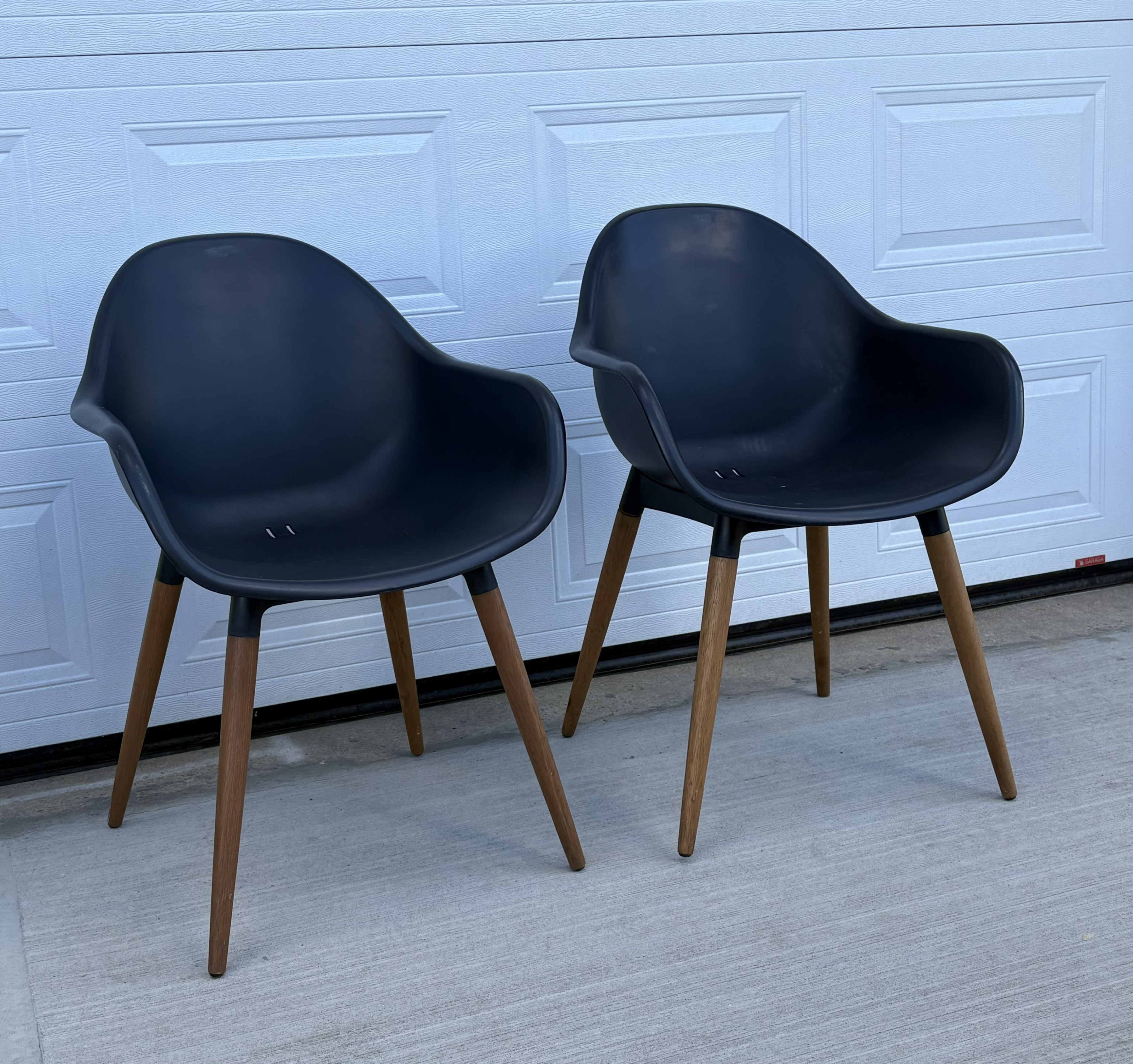 Tub chairs