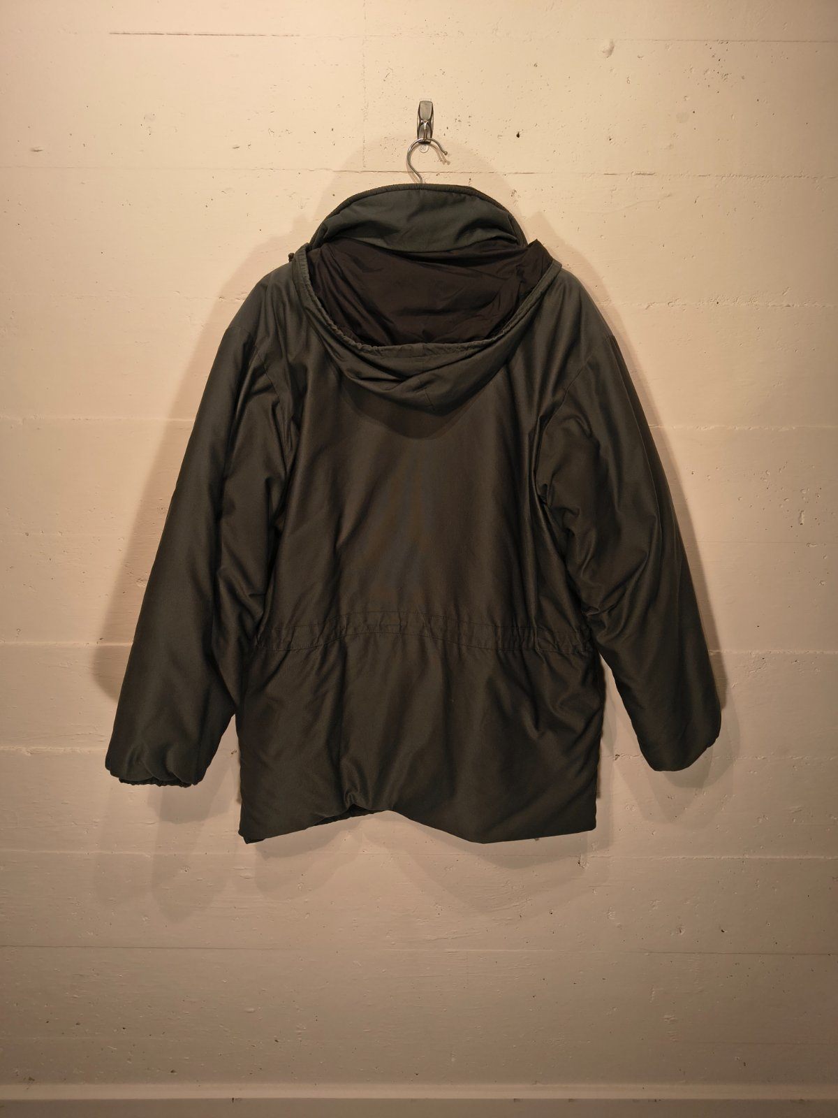 Vintage Kanuk Black Hooded Winter Parka Gold Owl Logo Made in - photo 2