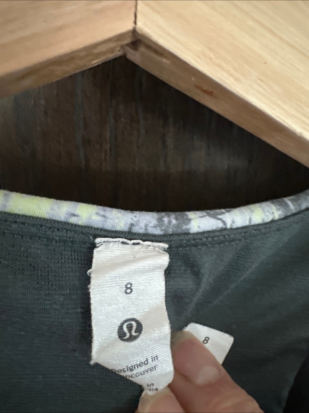 Lululemon size 8 grey and yellow patterned workout set - photo 3