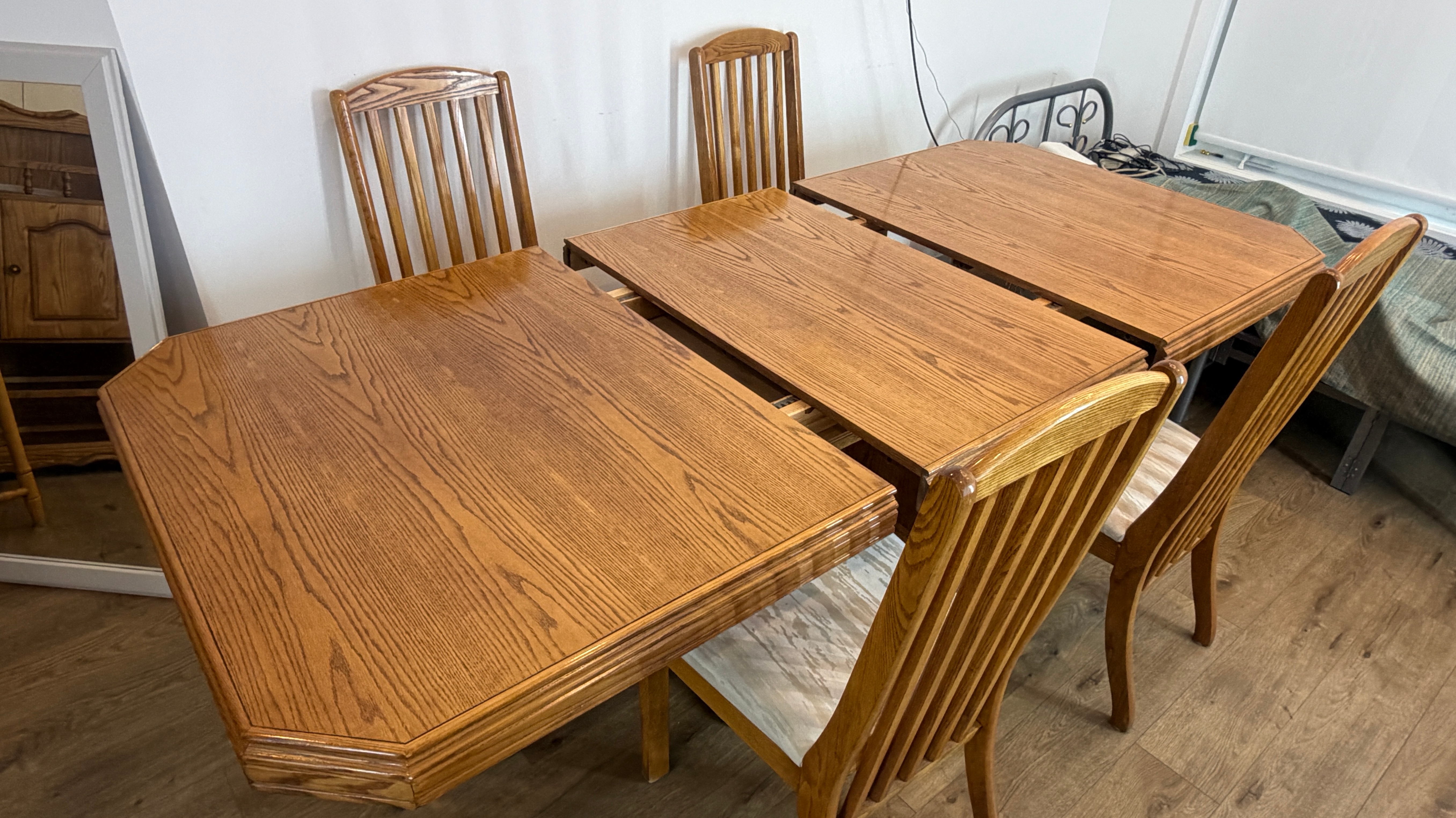 Extendable Dining Table Set with 4 Chairs - photo 2