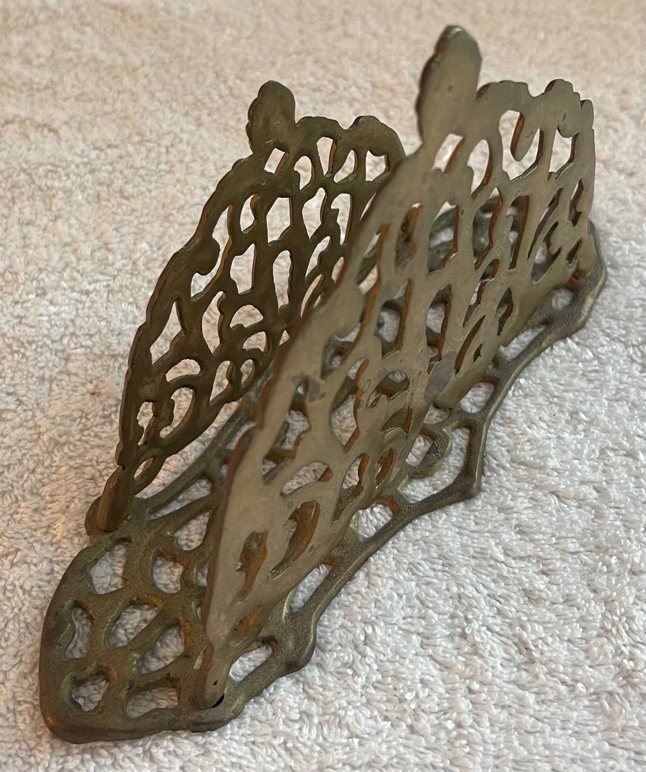 Vintage Ornate Solid Brass Napkin Holder / Letter Rack - photo 3