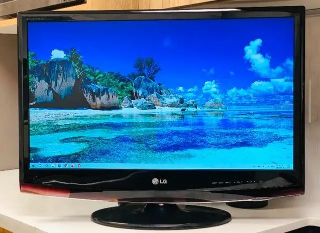 LG27'' Full HD 1080 TV Monitor with USB port  with Remote