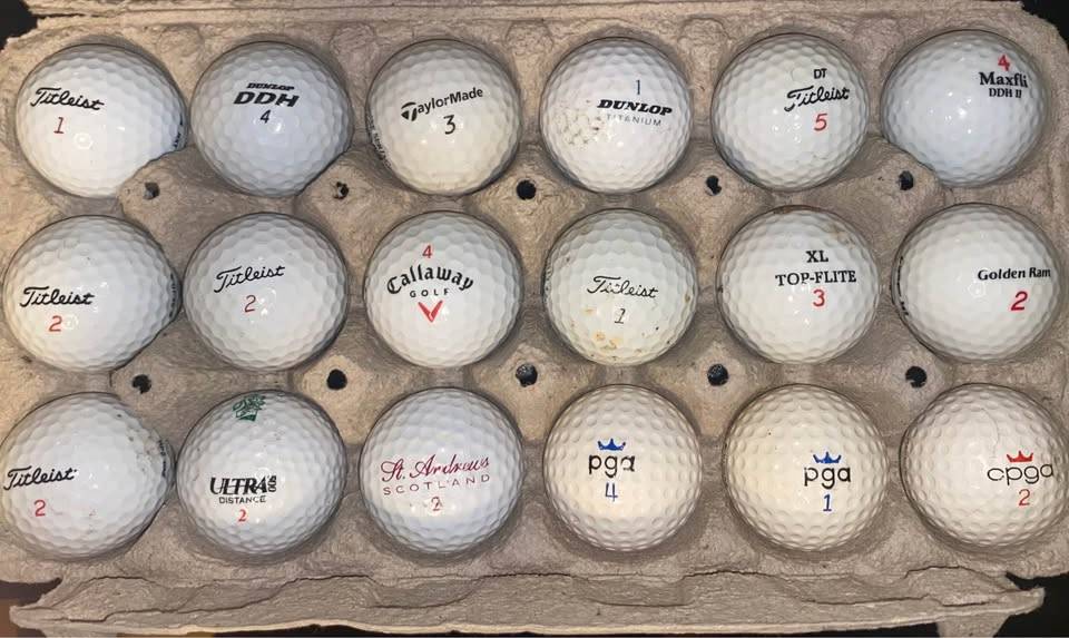 Rare course logo golf balls for collectors - photo 2