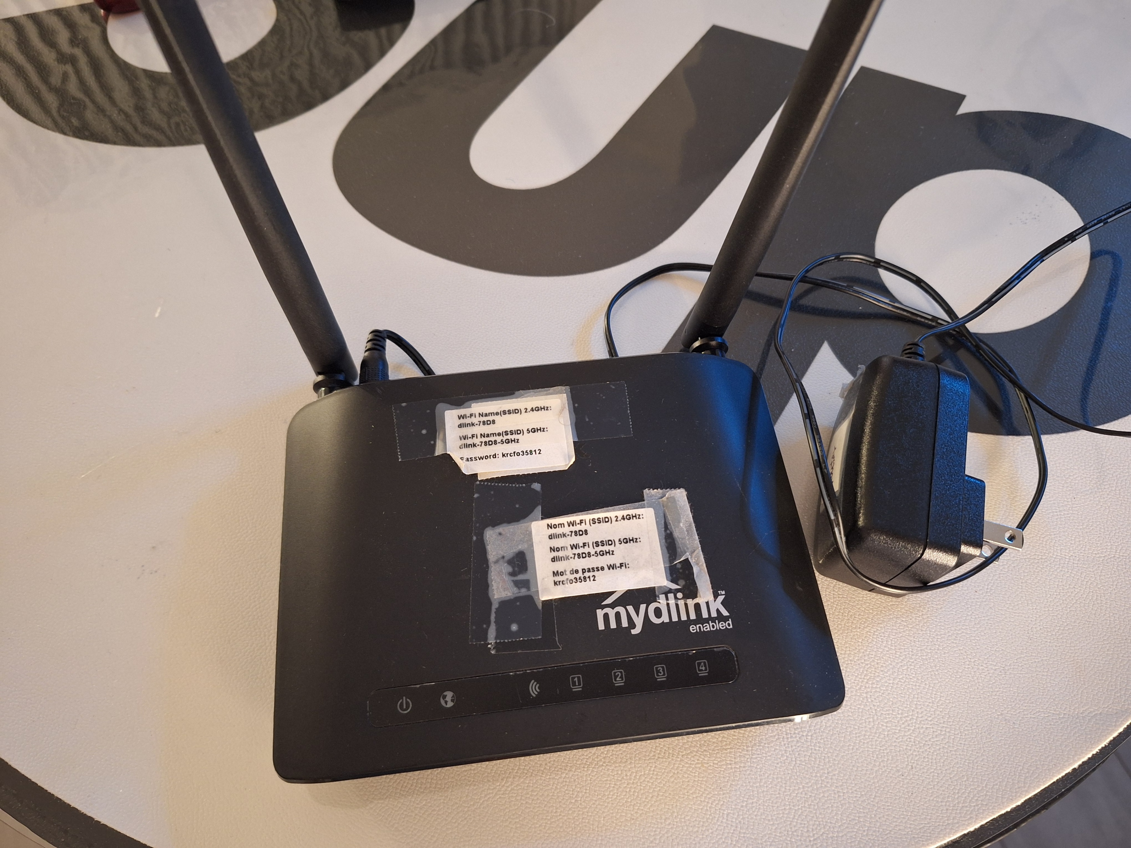 FREE D-Link Router - photo 2