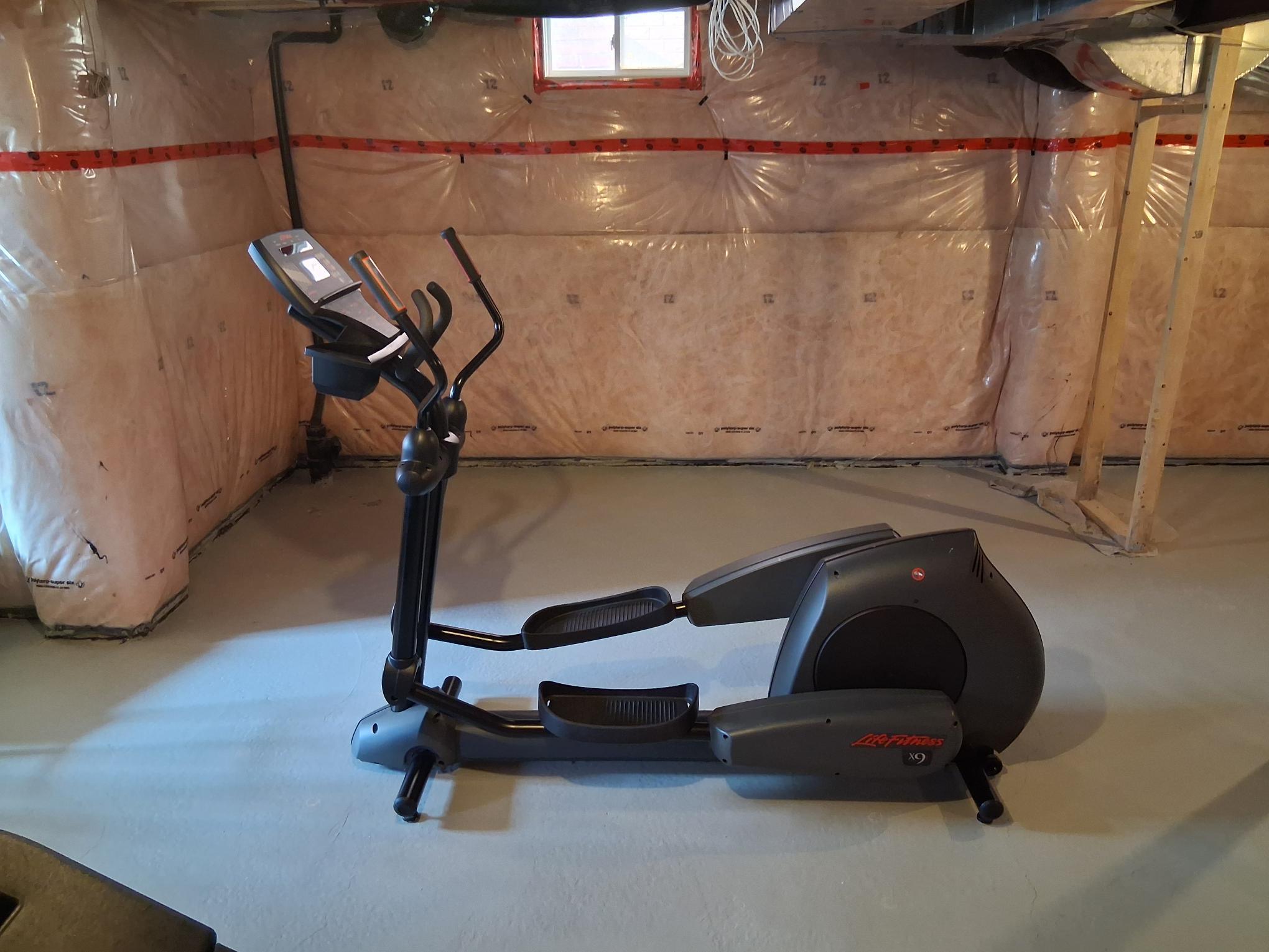 Life Fitness X9i Elliptical