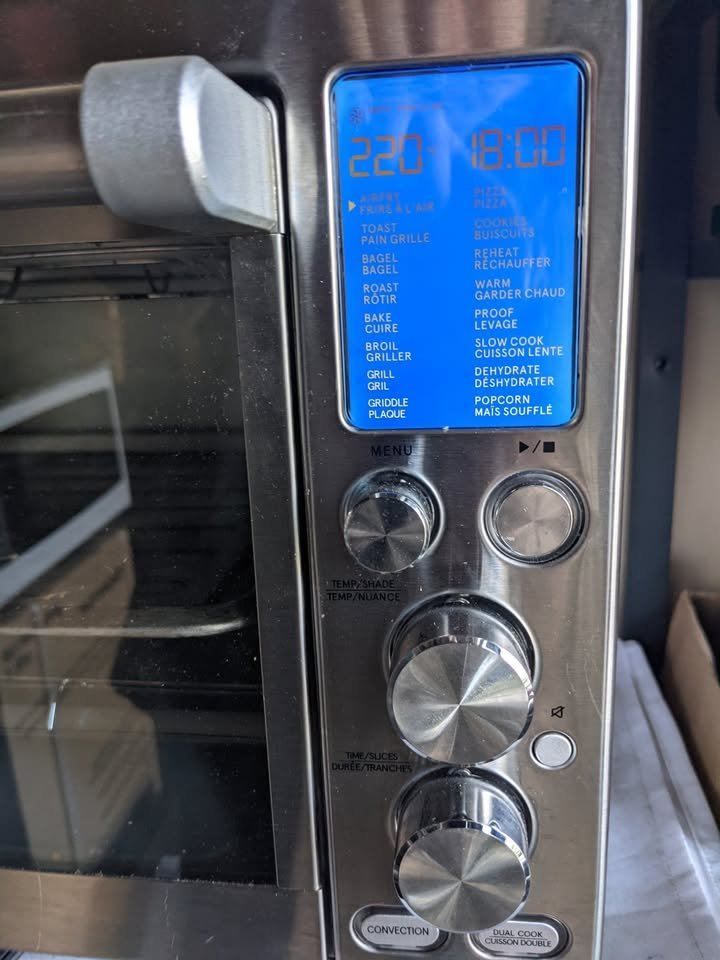 Gourmia GTF7970 MX 6-Slice Digital Air Fryer Oven - photo 2