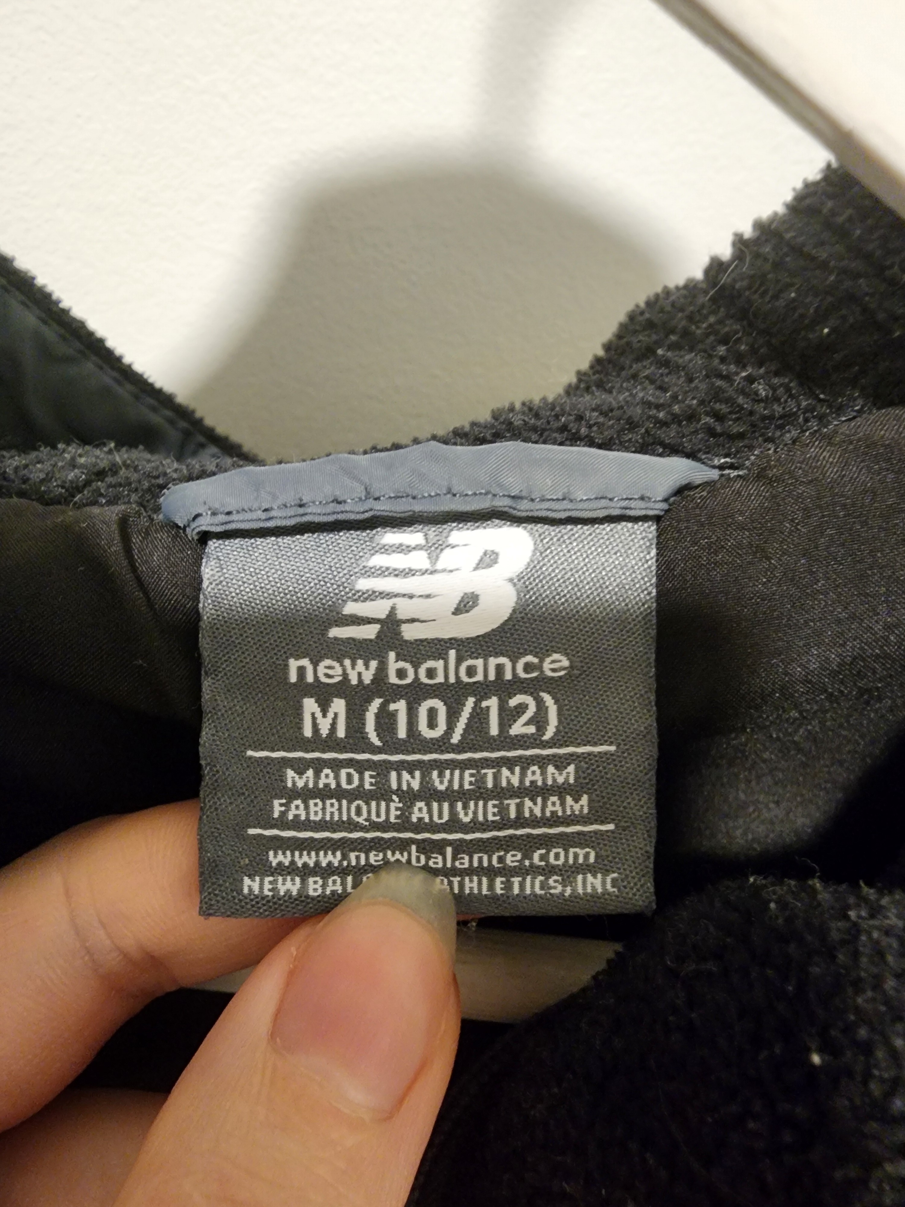 Kids age 10- 12 M hooded sweater jacket in new condition - photo 3