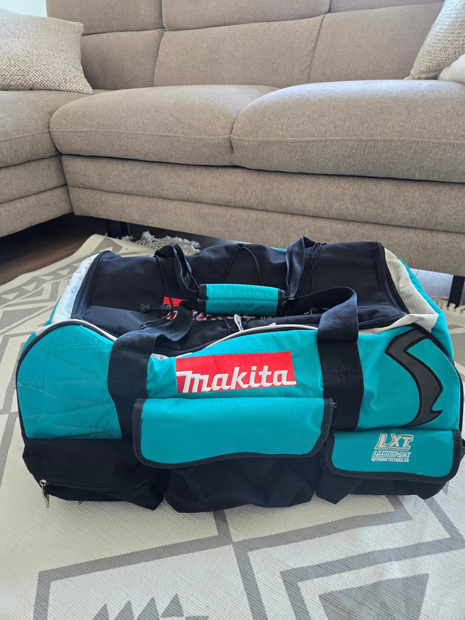 Makita LXT Large Tool Bag 23" - photo 3