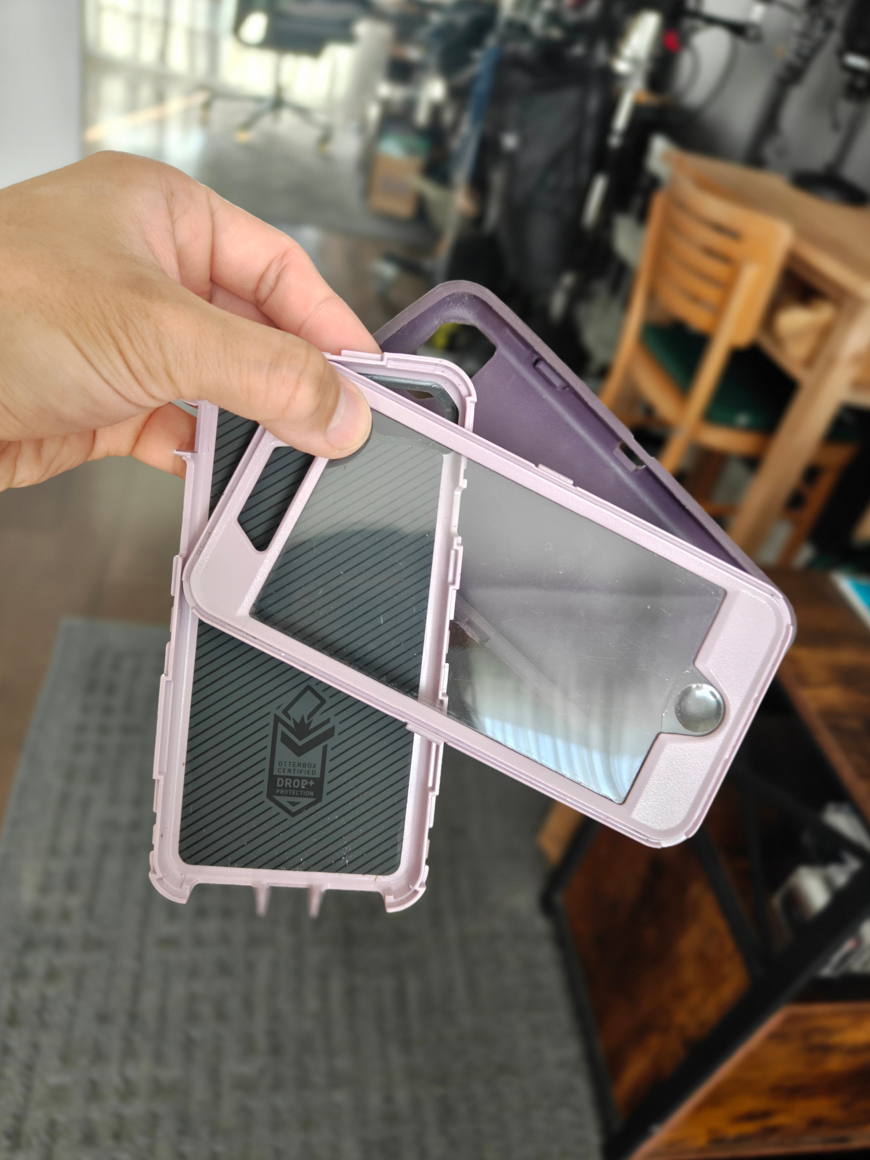 White Apple IPhone 8 - photo 3