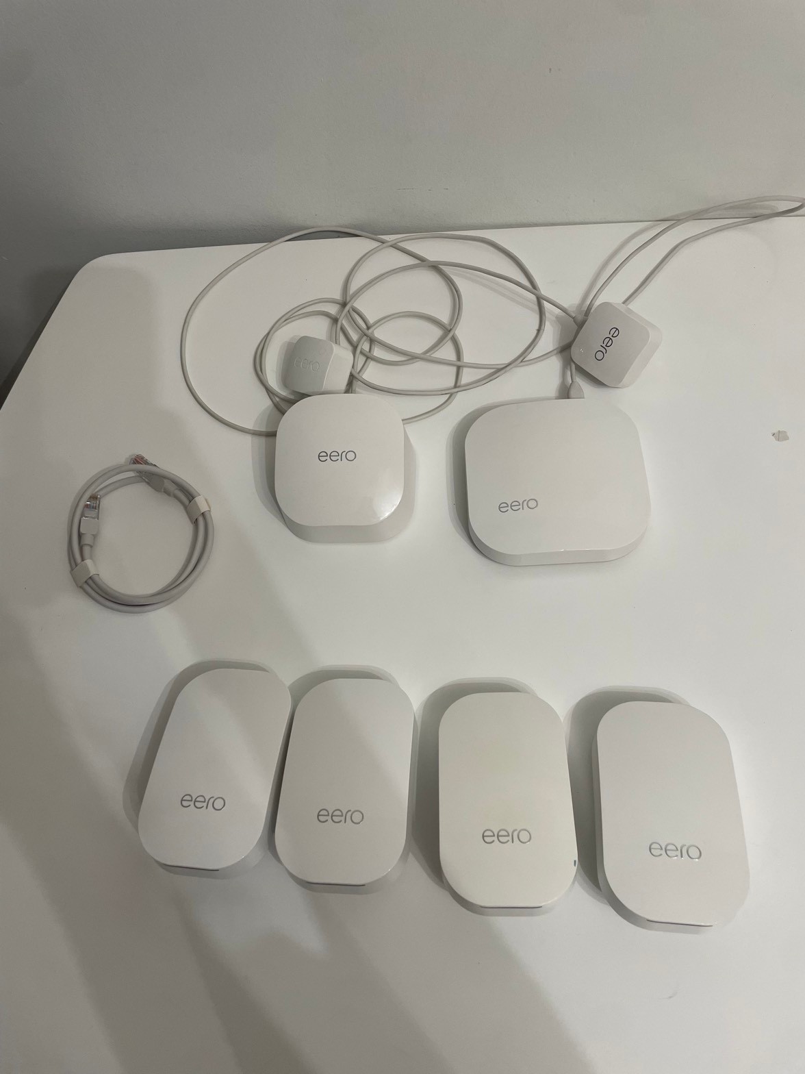 Eero wifi bundle, eero Pro, eero 6, and 4 beacons