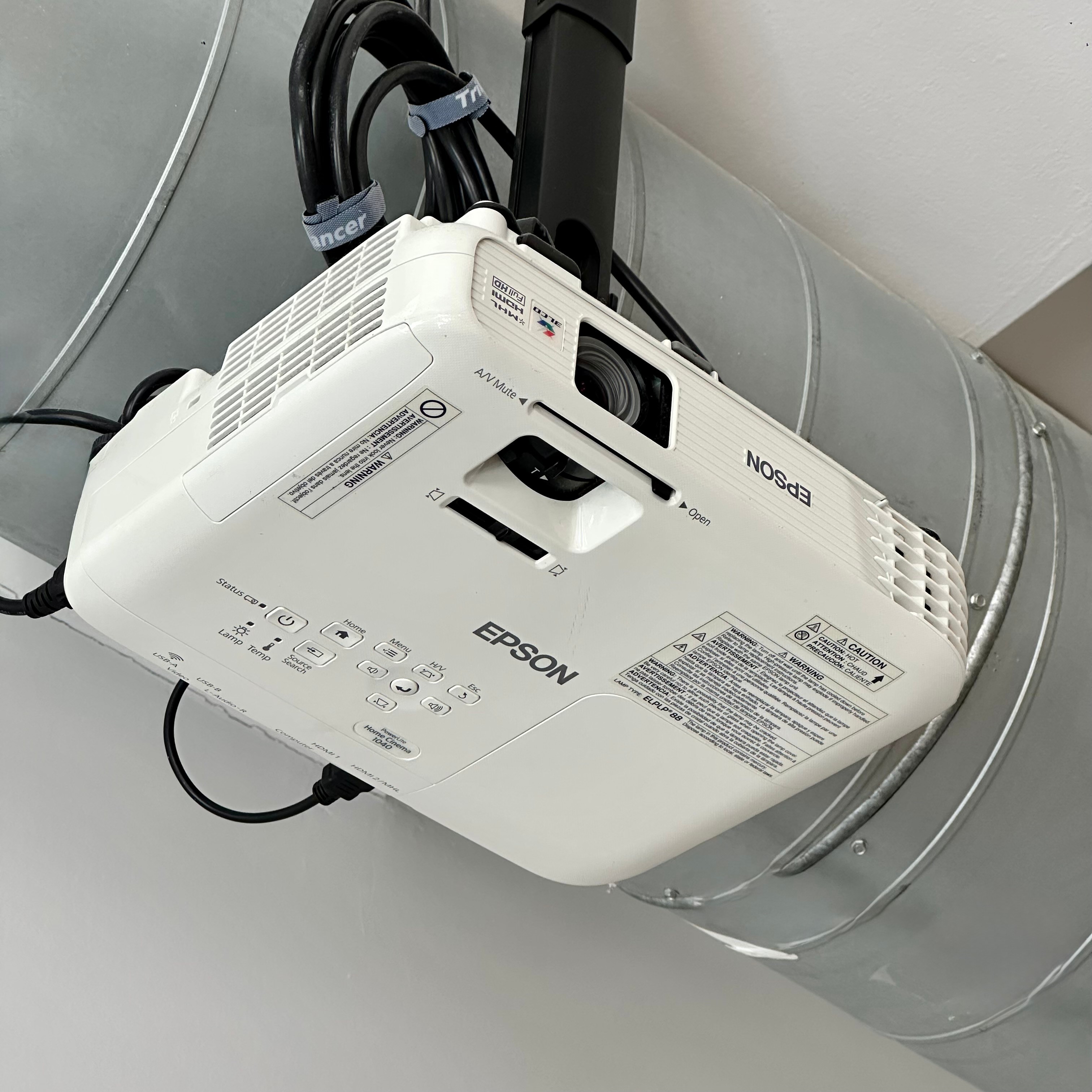 PowerLite Home Cinema 1040 Full HD 1080p Projector and Mount - photo 2