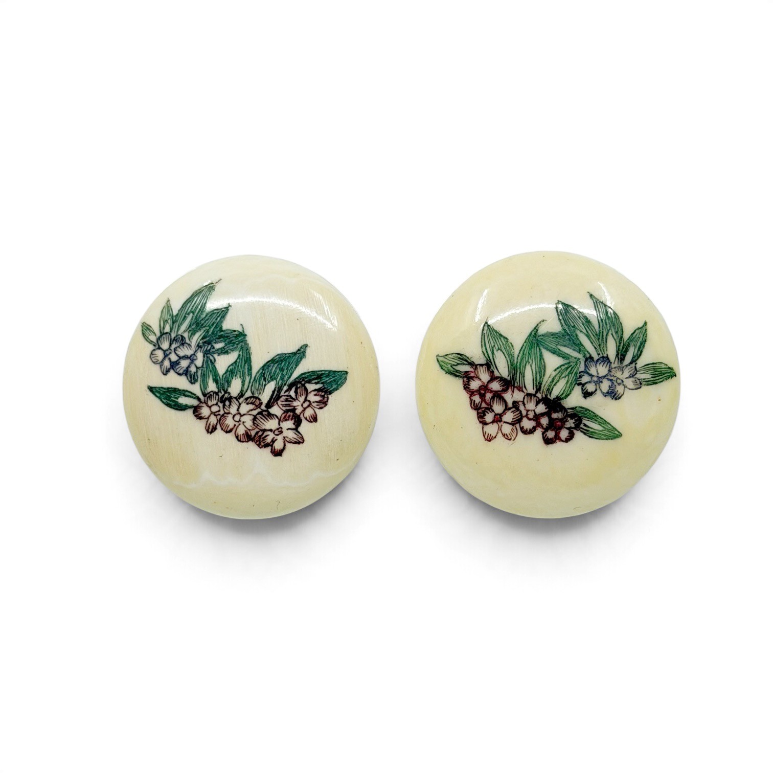 Vintage Japanese hand painted bone earrings - GM1103
