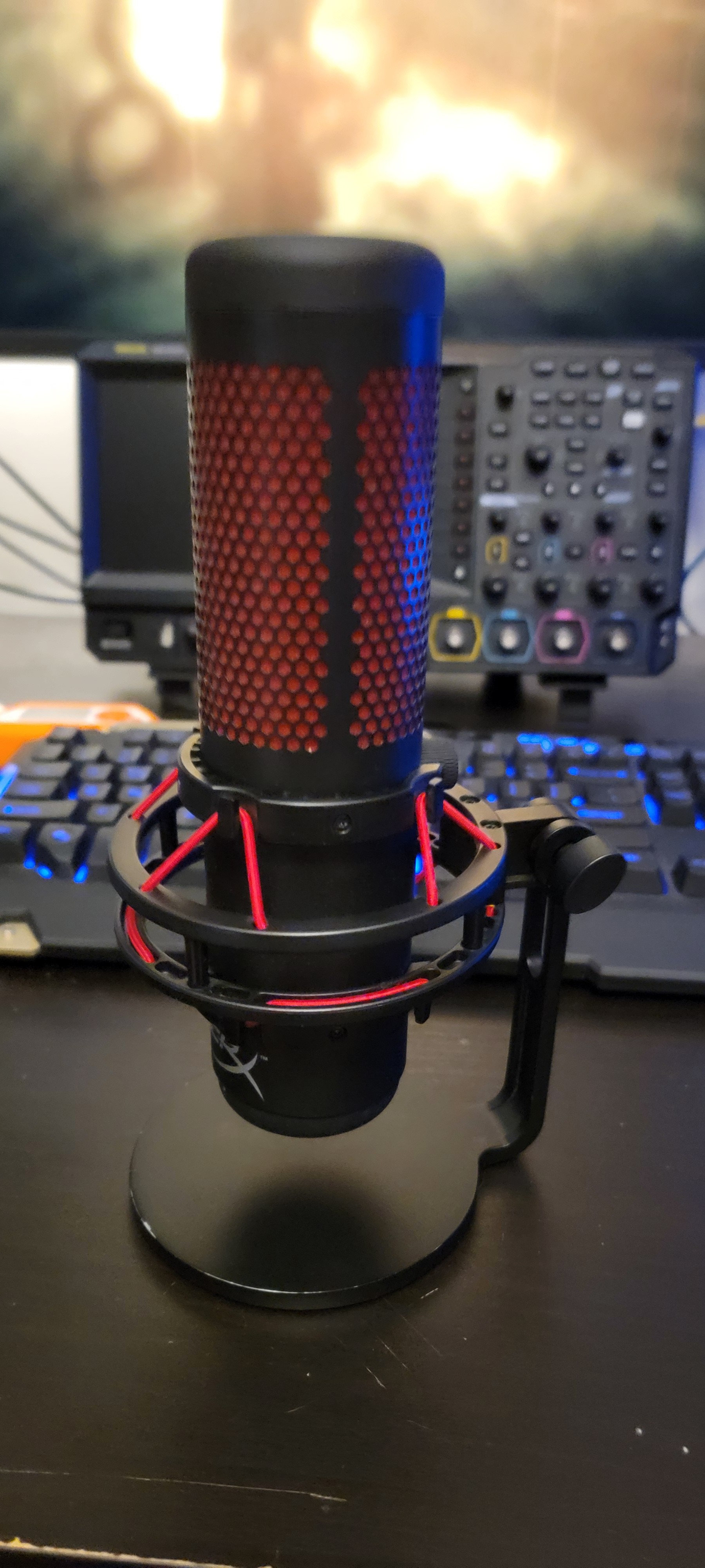 Kingston HyperX Quadcast Gaming Microphone - photo 3