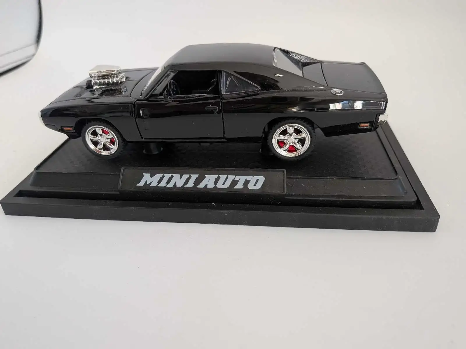Mini Auto 1970 Dodge Charger Diecast Model