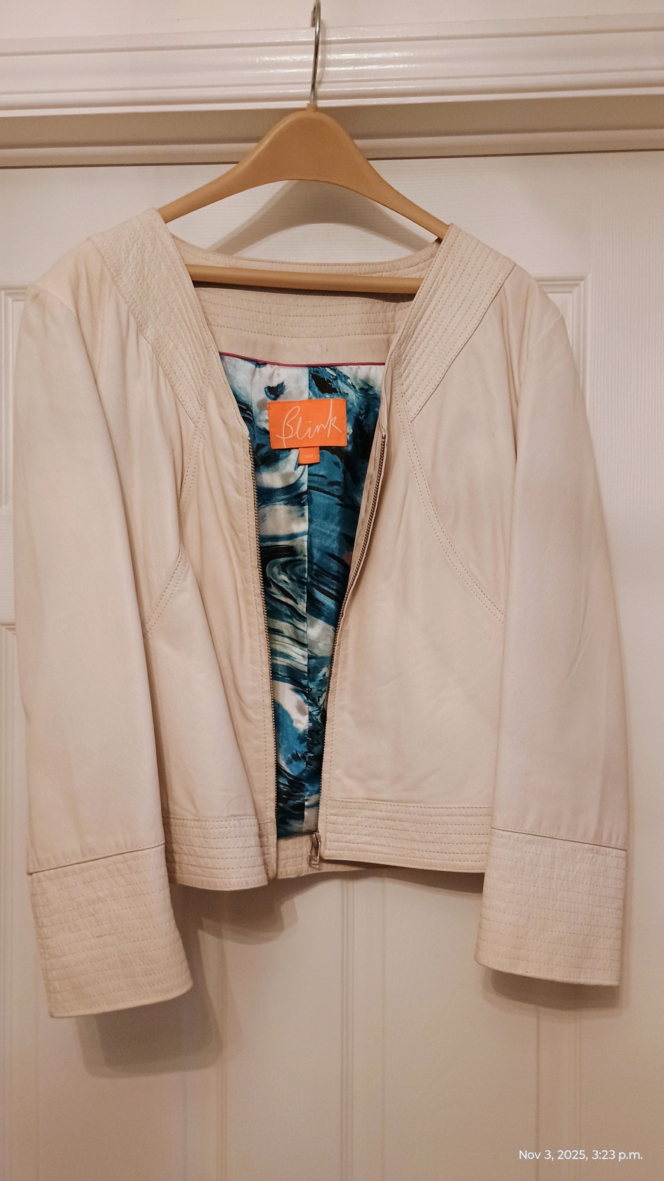 Danier Leather Jackets - photo 2