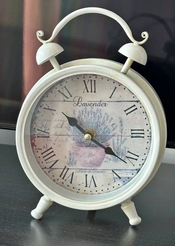 Vintage Style Lavender Table Clock