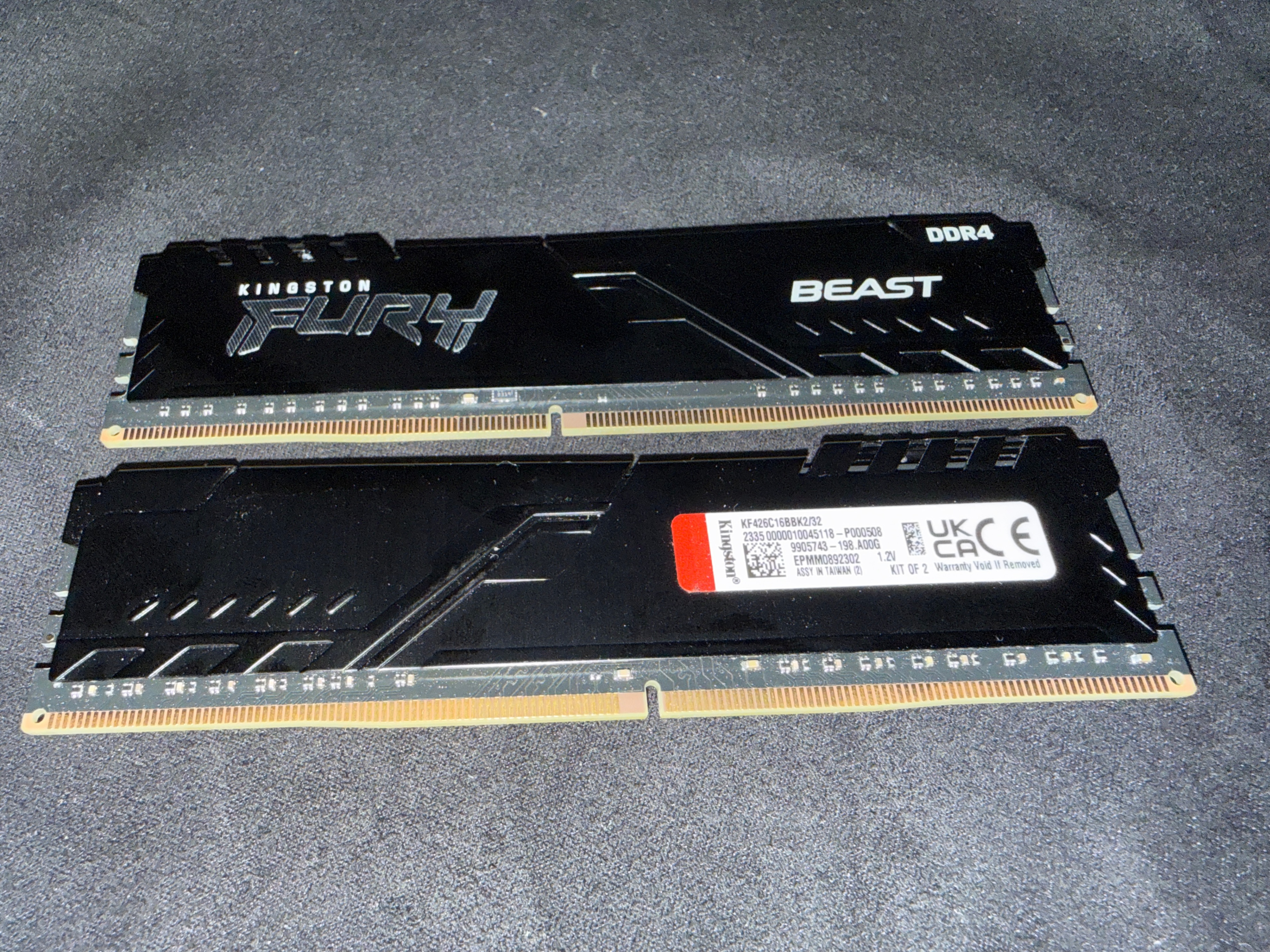 USED - Kingston FURY Beast 32GB DDR4 RAM Kit