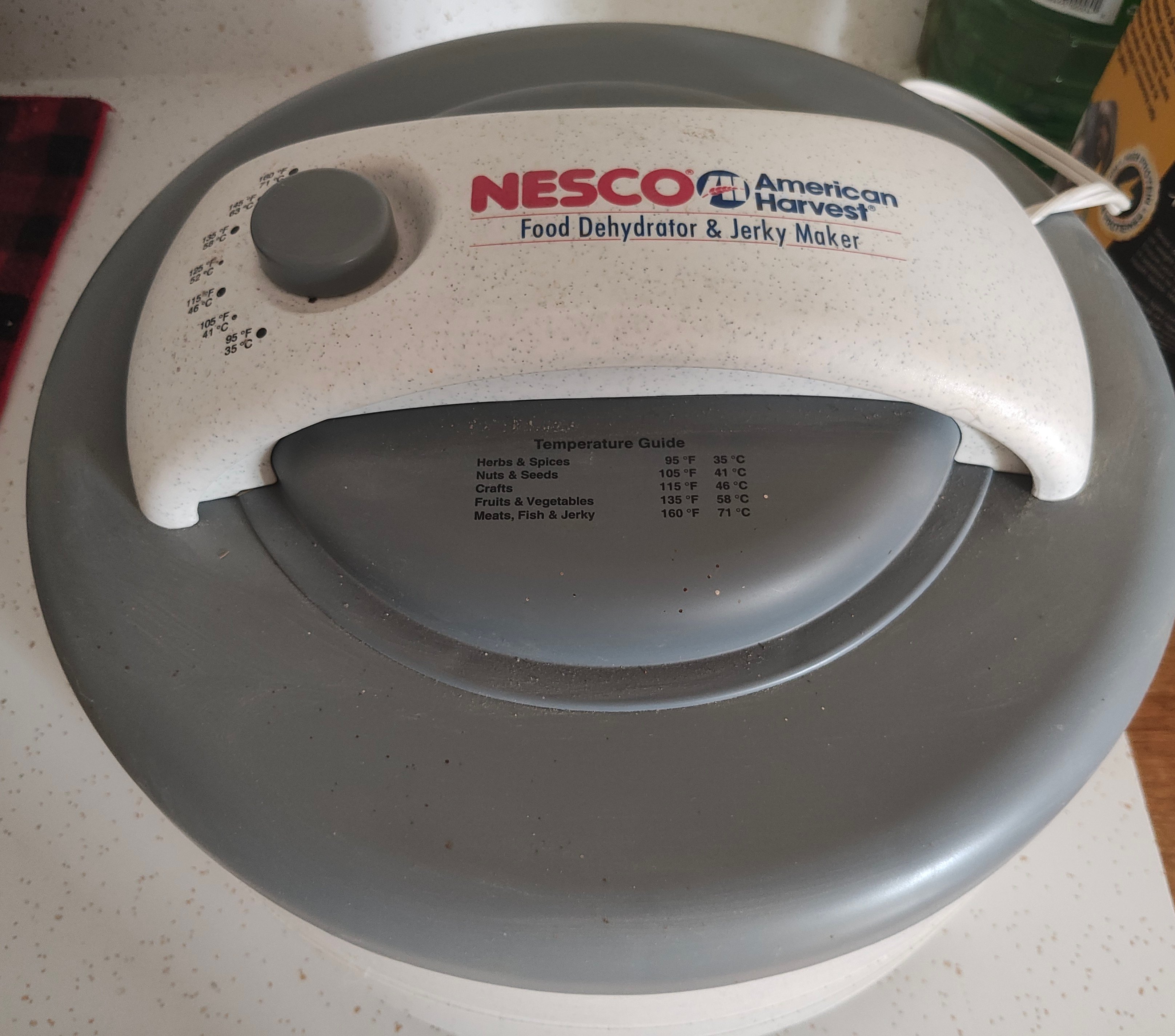 Nesco American Harvest food dehydrator