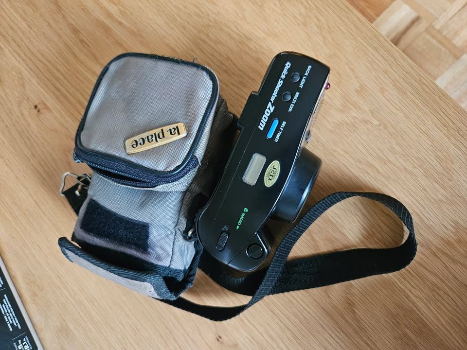 Olympus Zoom 35-70mm Film Camera - photo 2