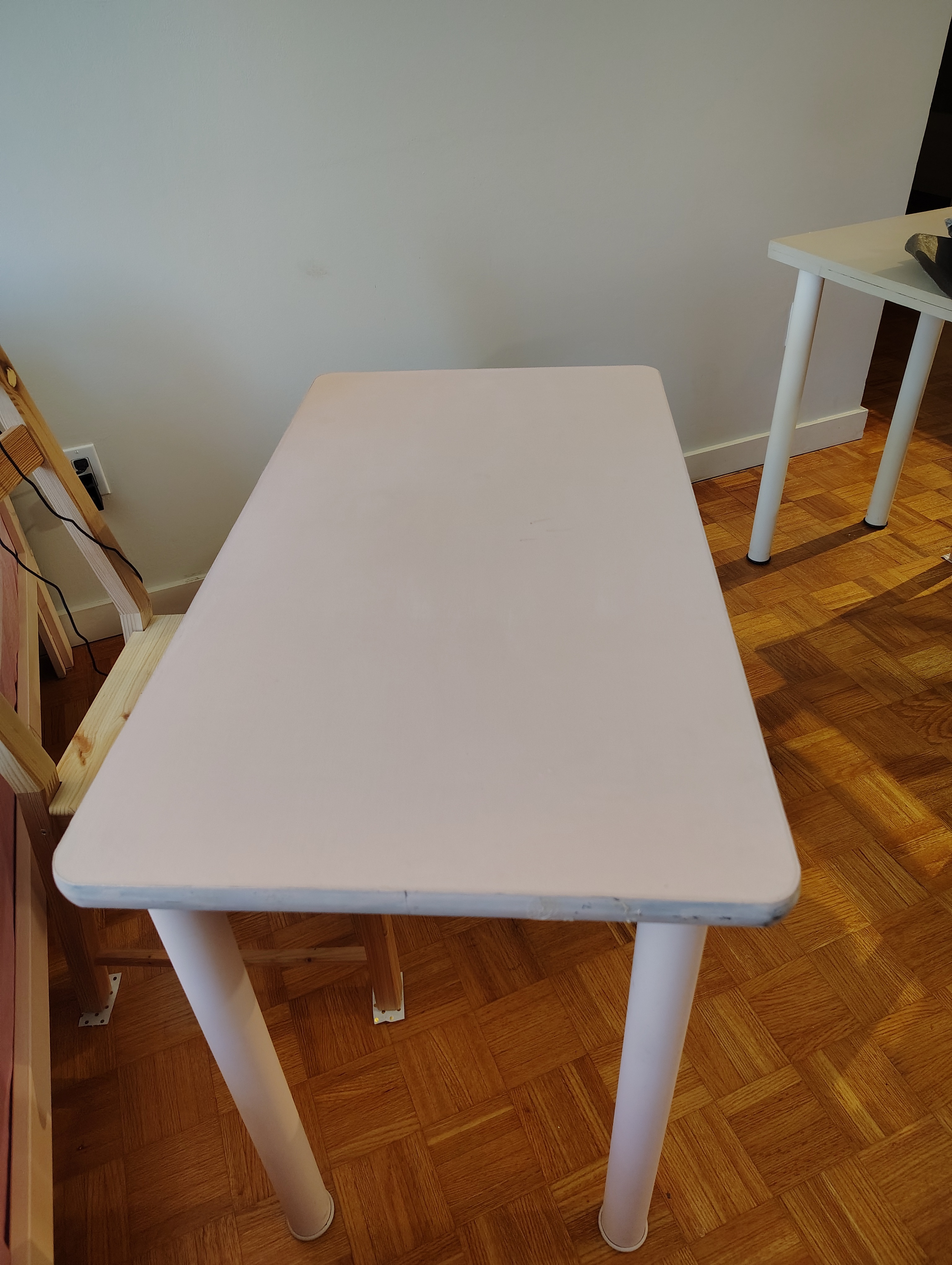 Tables/Desks - photo 4