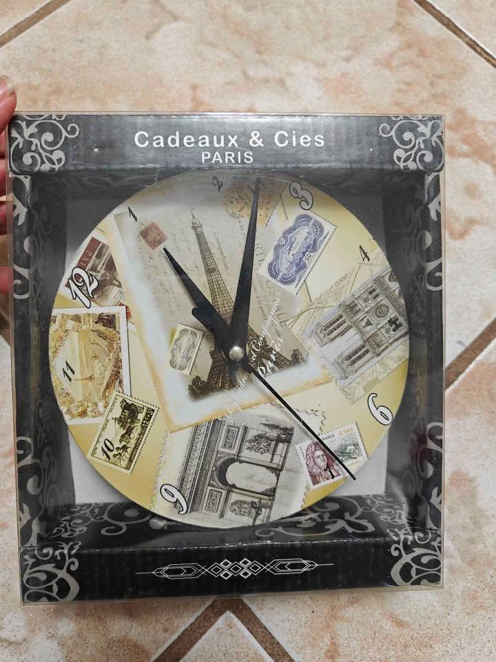 Paris Eiffel Tower Desk Clock – "Cadeaux & Cies"