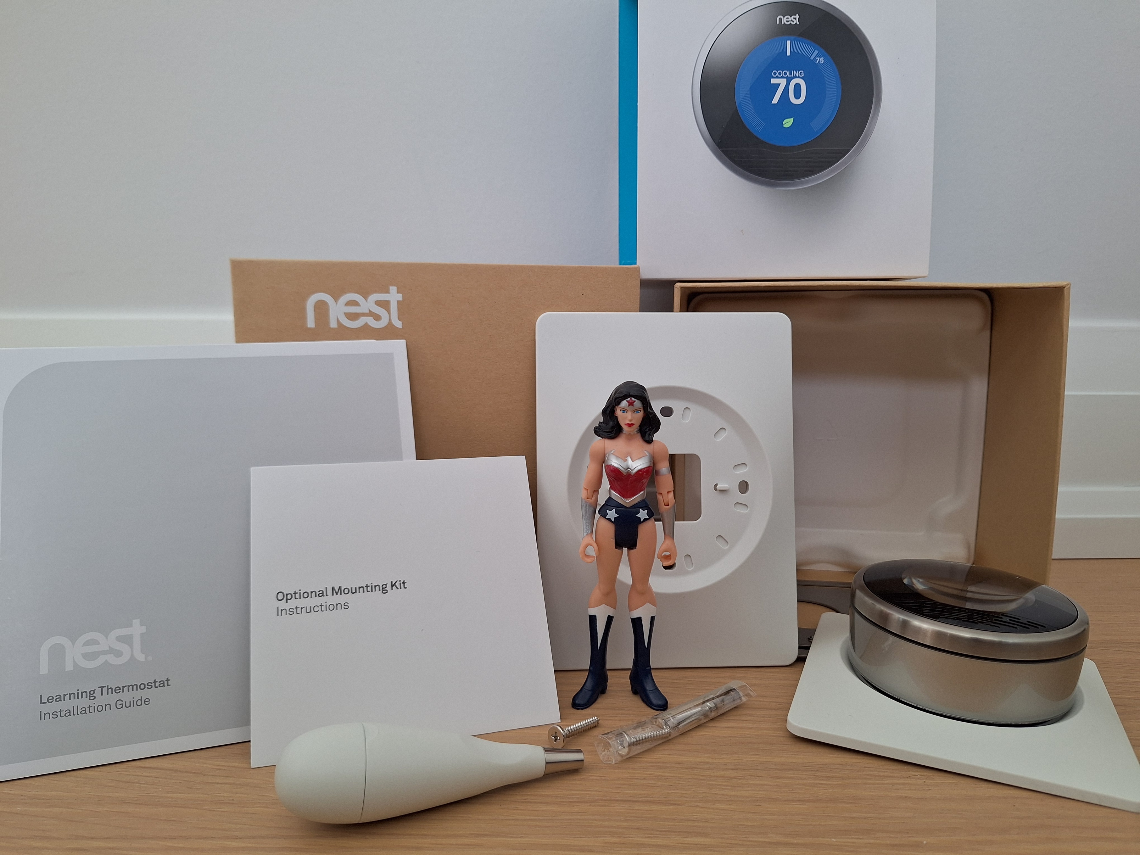 Nest Learning Thermostat, 1st Gen, complete w/ box - photo 2