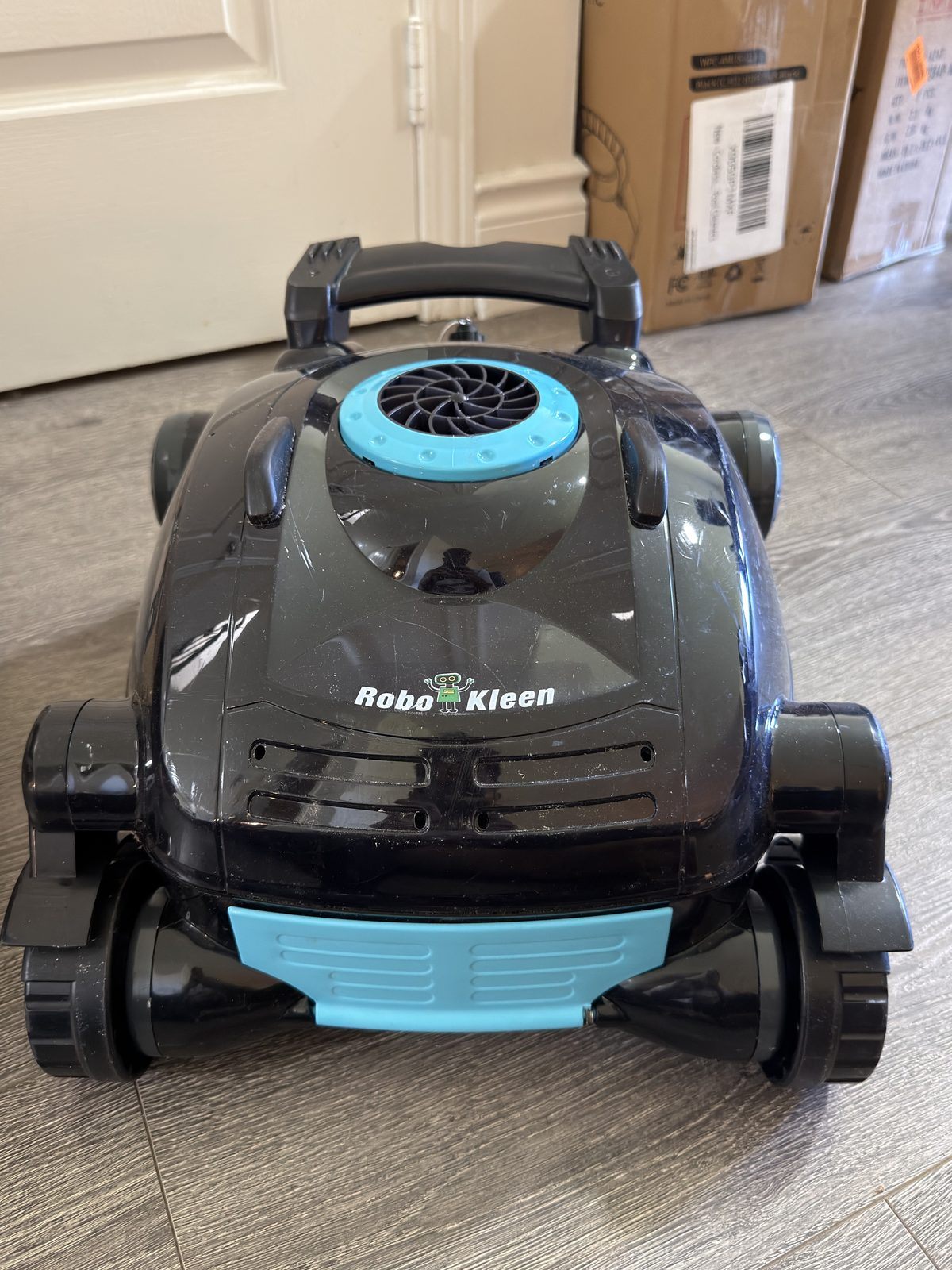 Robo Kleen RKX1 pool cleaner