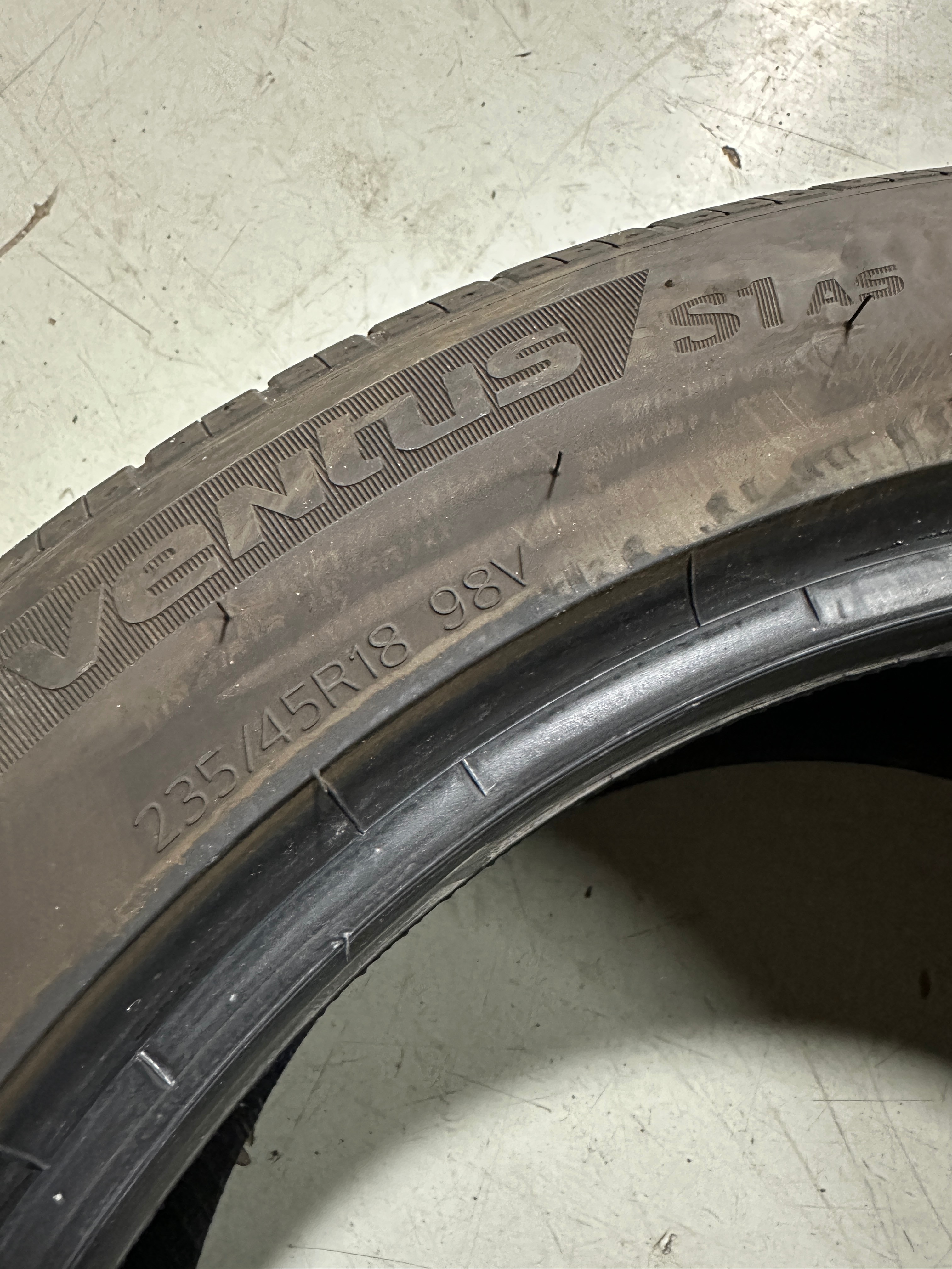 Hankook VENTUS S1 AS H125 Size: 2354518 98V (T0) 235/45/18 - photo 2