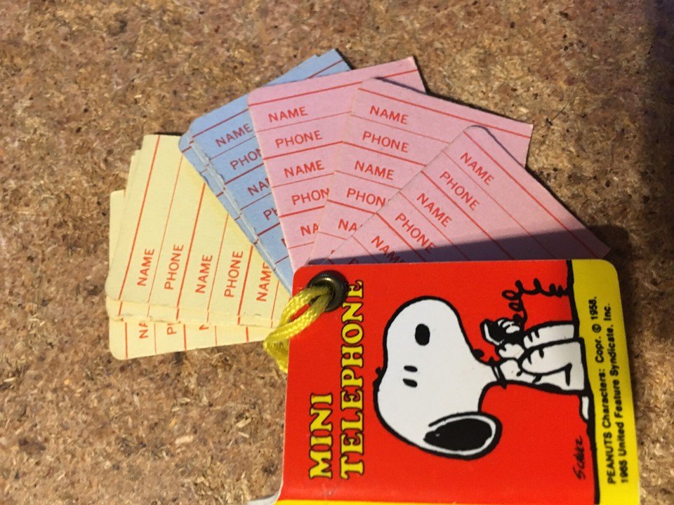 2X VINTAGE SNOOPY WOODSTOCK CHARM PEANUTS MINI POCKET PHONE BOOK - photo 4