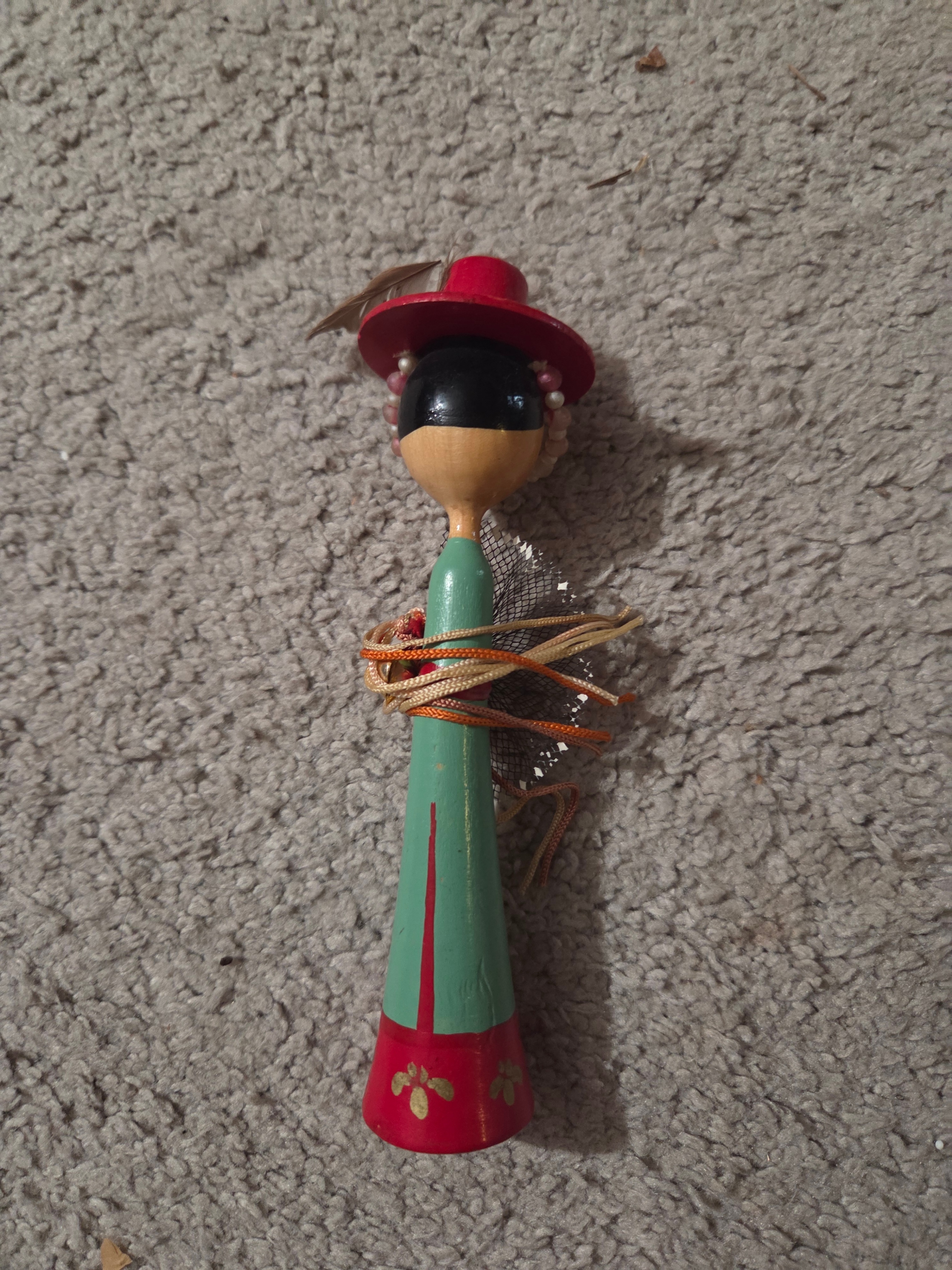 Vintage Handmade Victorian Clothespin Doll, 5.75" H - photo 2
