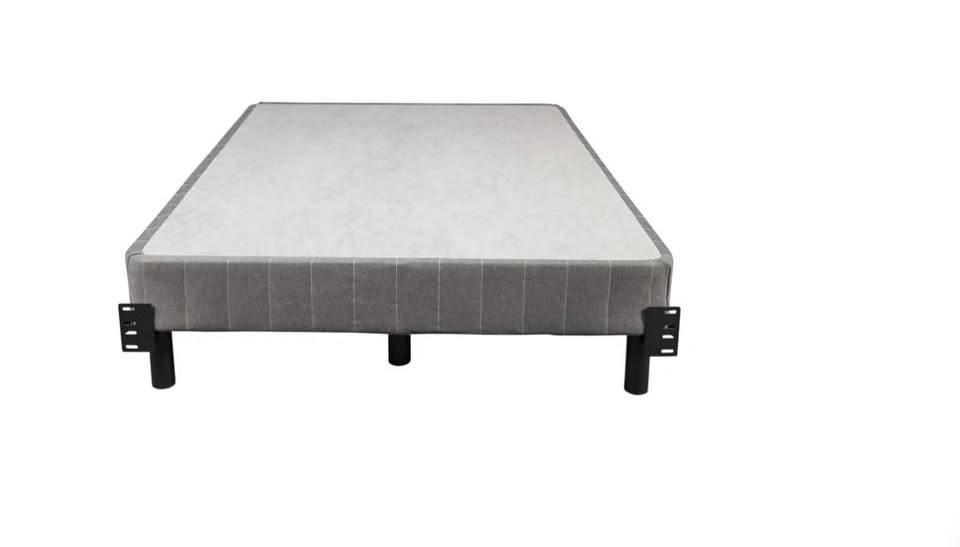 EnForce Queen 7in Metal Box Spring w/ Headboard Brackets