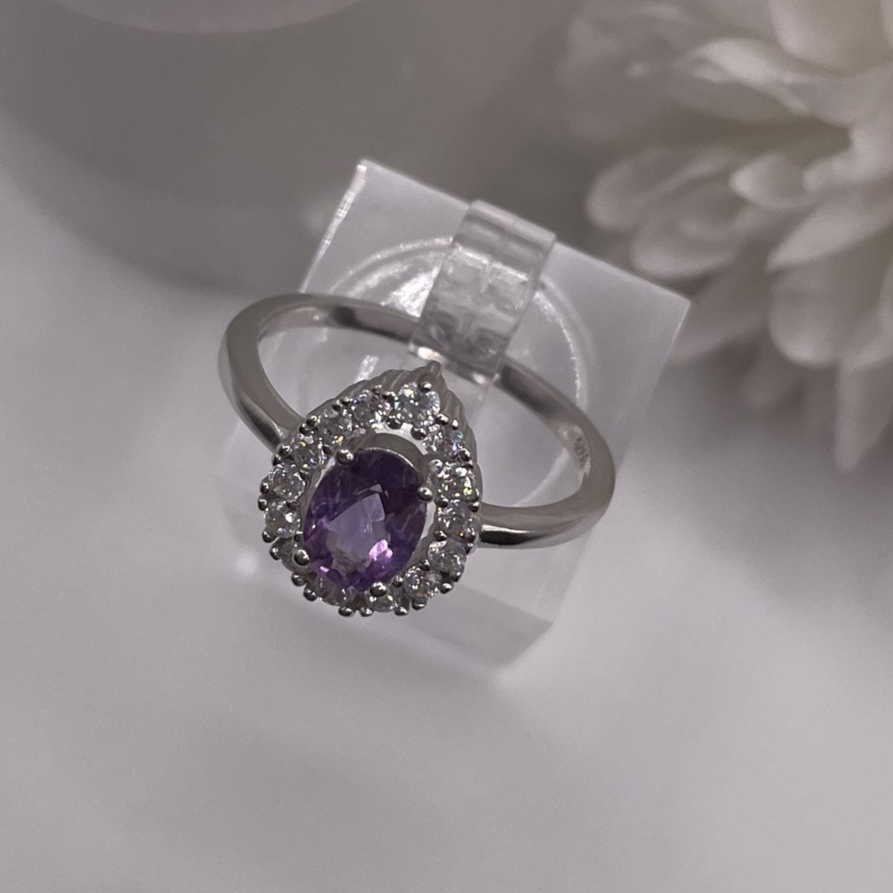 Amethyst & Cubic Zirconia Sterling Silver Ring (Size 7) - photo 2