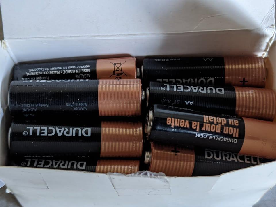 Battery from Duracell, size D, AA, AAA, all are new batteries - photo 2