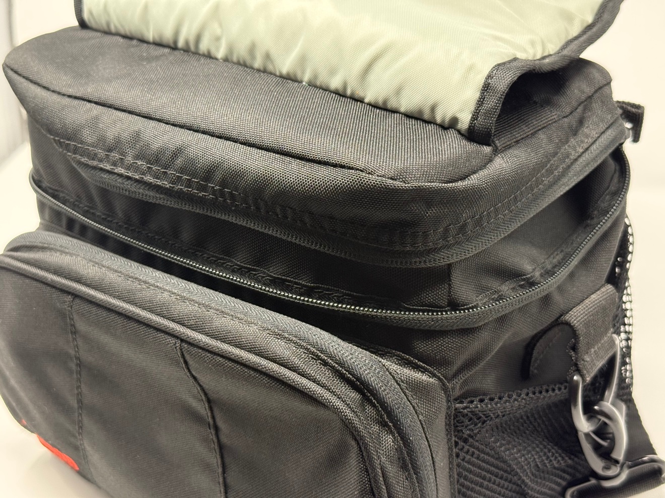 Lowepro EX 180 Camera Bag - Canon Edition - photo 3