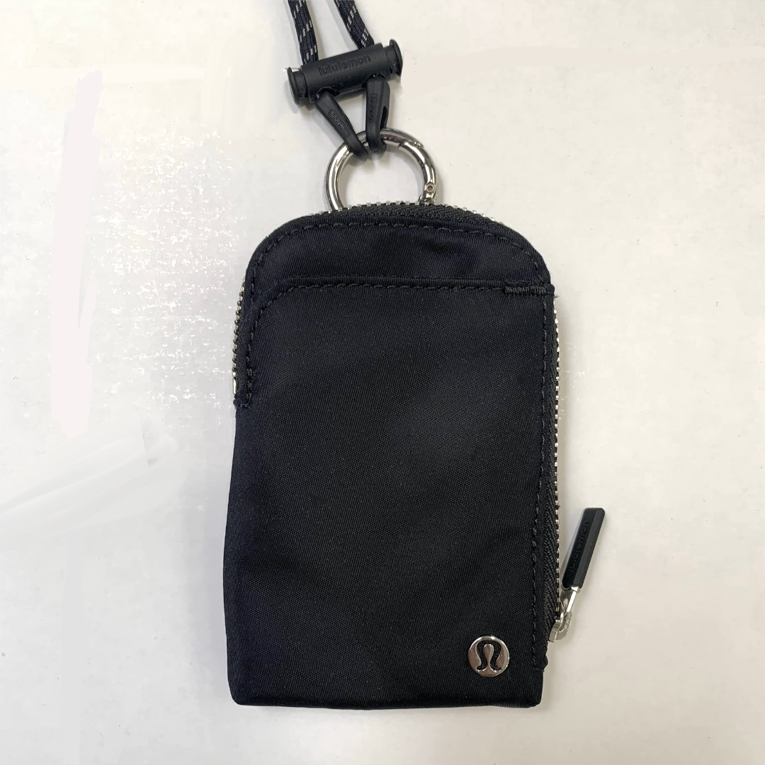 Lululemon Wearable Card Case - photo 2