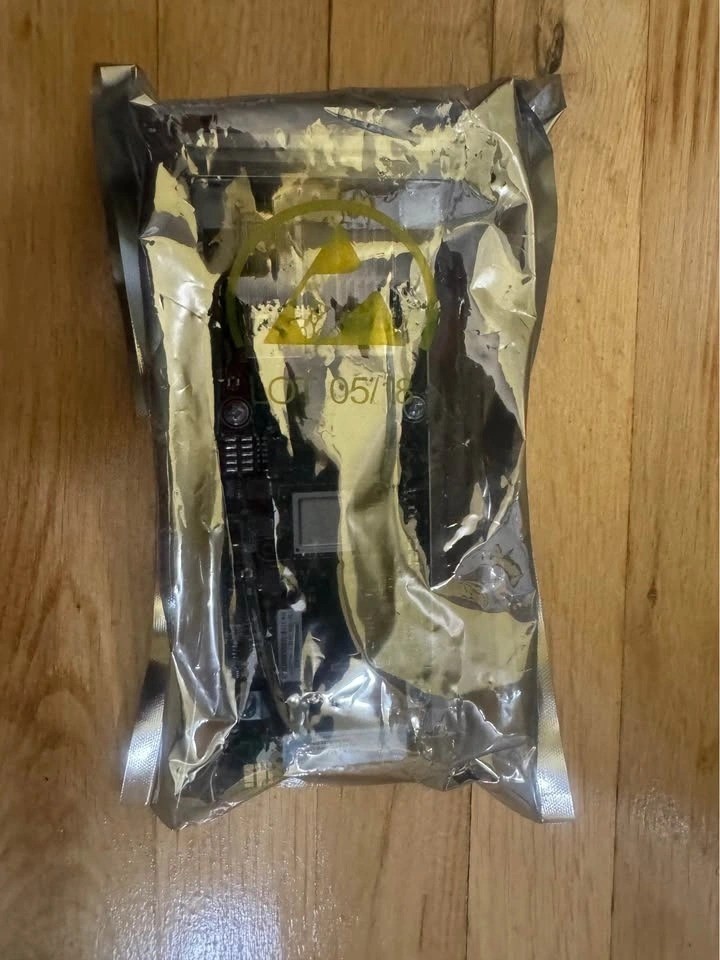 Cisco MA-MOD-2X40G V01 QSFP+ Dual-Port Network Switch Module - photo 3