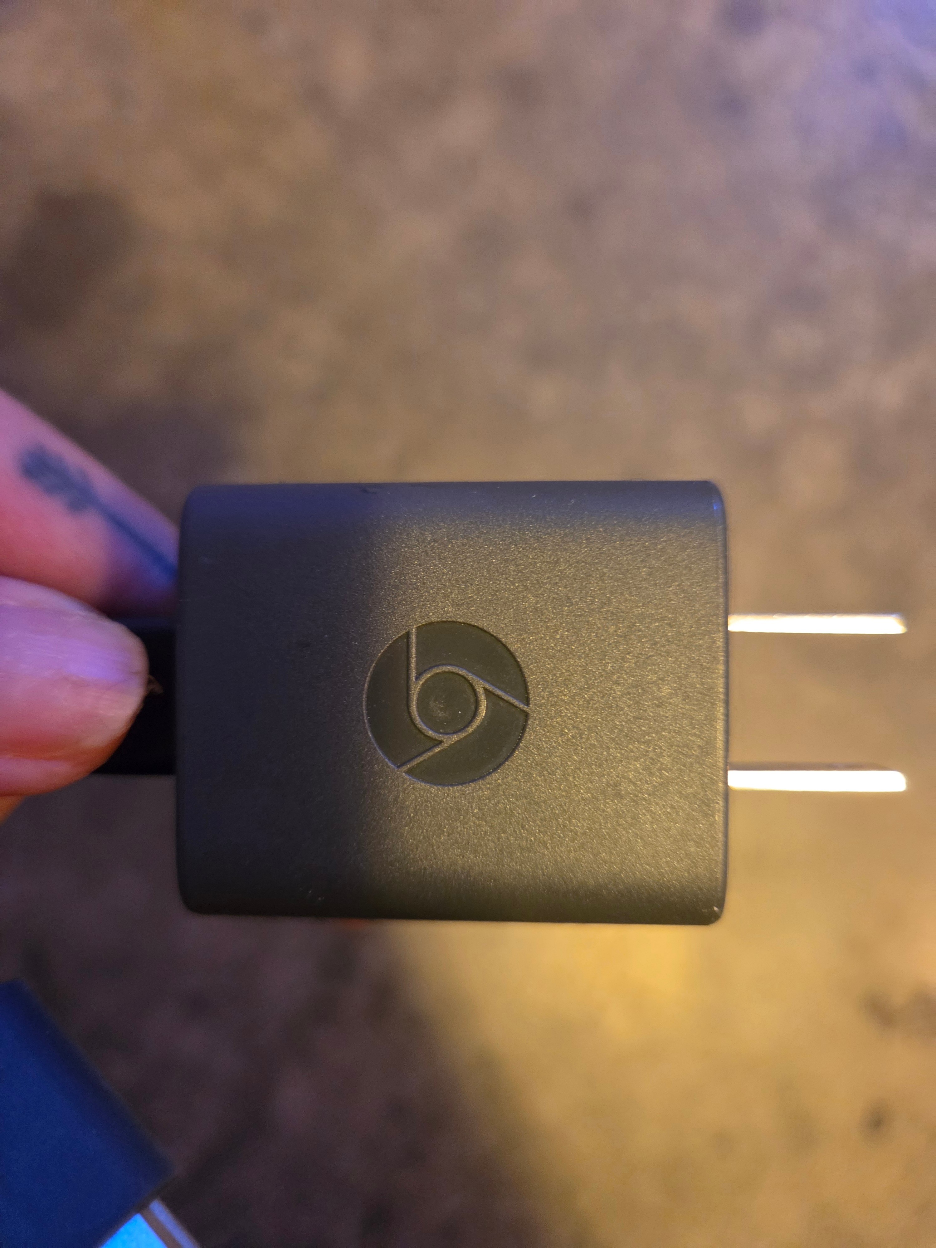 Google Chromecast NC2-6A5 Wireless 4K HDMI Wi-Fi Media Streamer… - photo 4