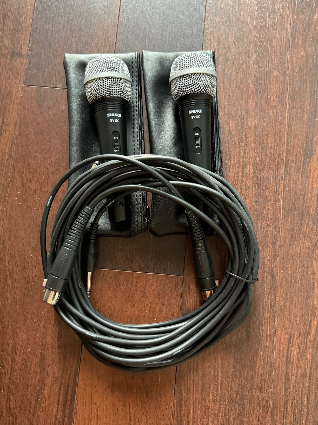 Shure SV100 Dynamic Vocal Microphones — Pair (2)