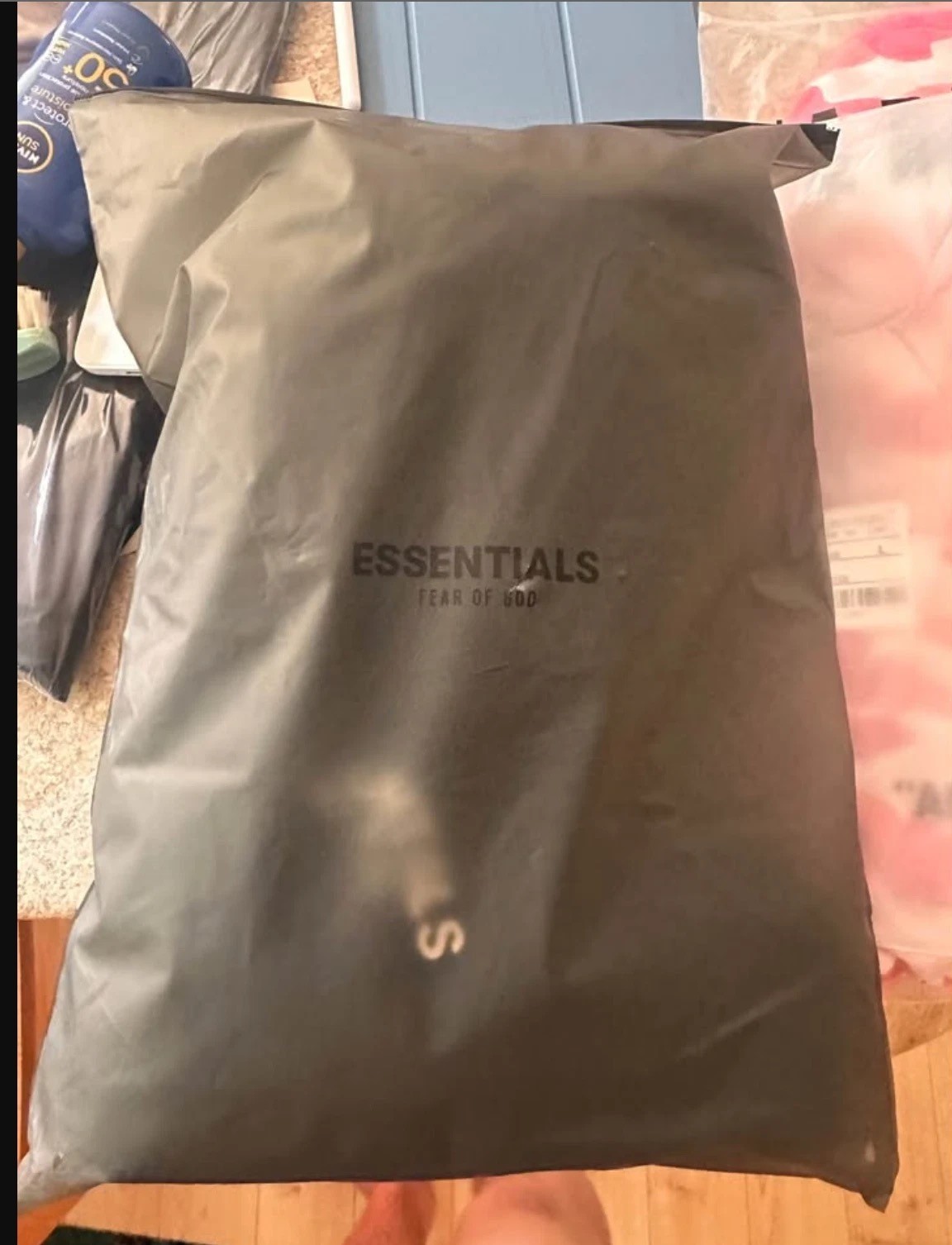 Black Men's Essentials Hoodie (Fear of God) - photo 4