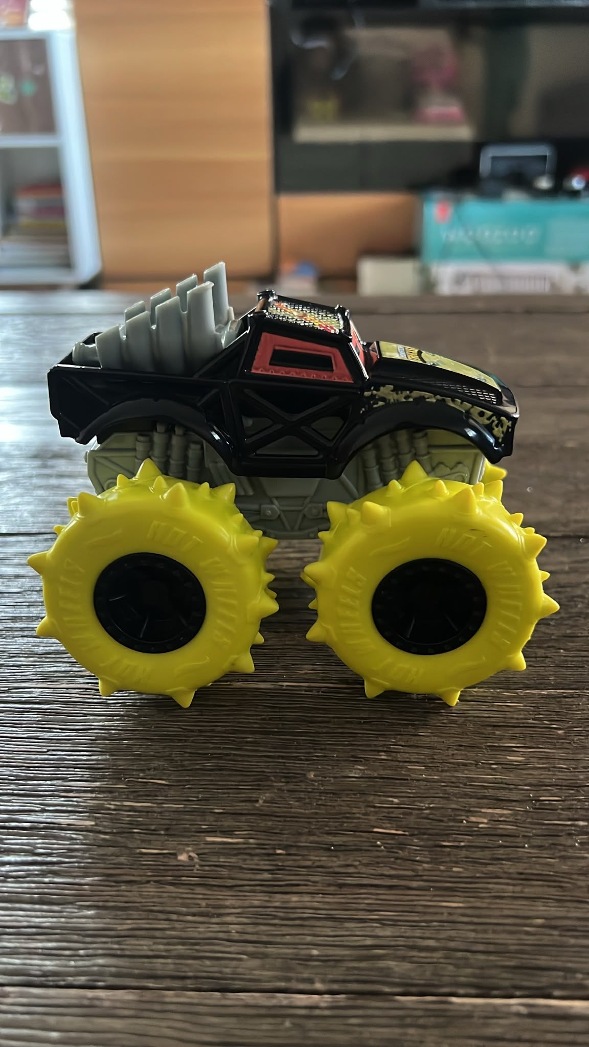 Hot Wheels Monster Trucks Vehicle - photo 2