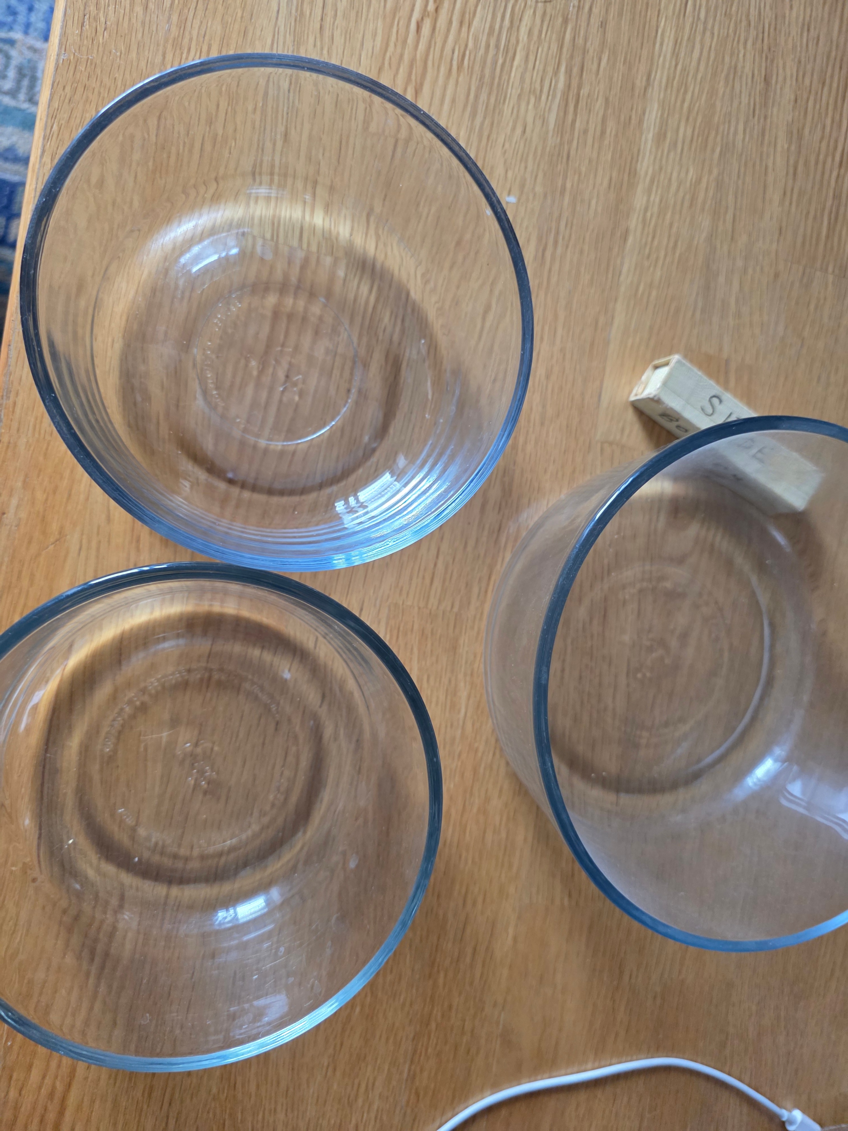 Set of 3 Anchor Hocking Glass Bowls - photo 2