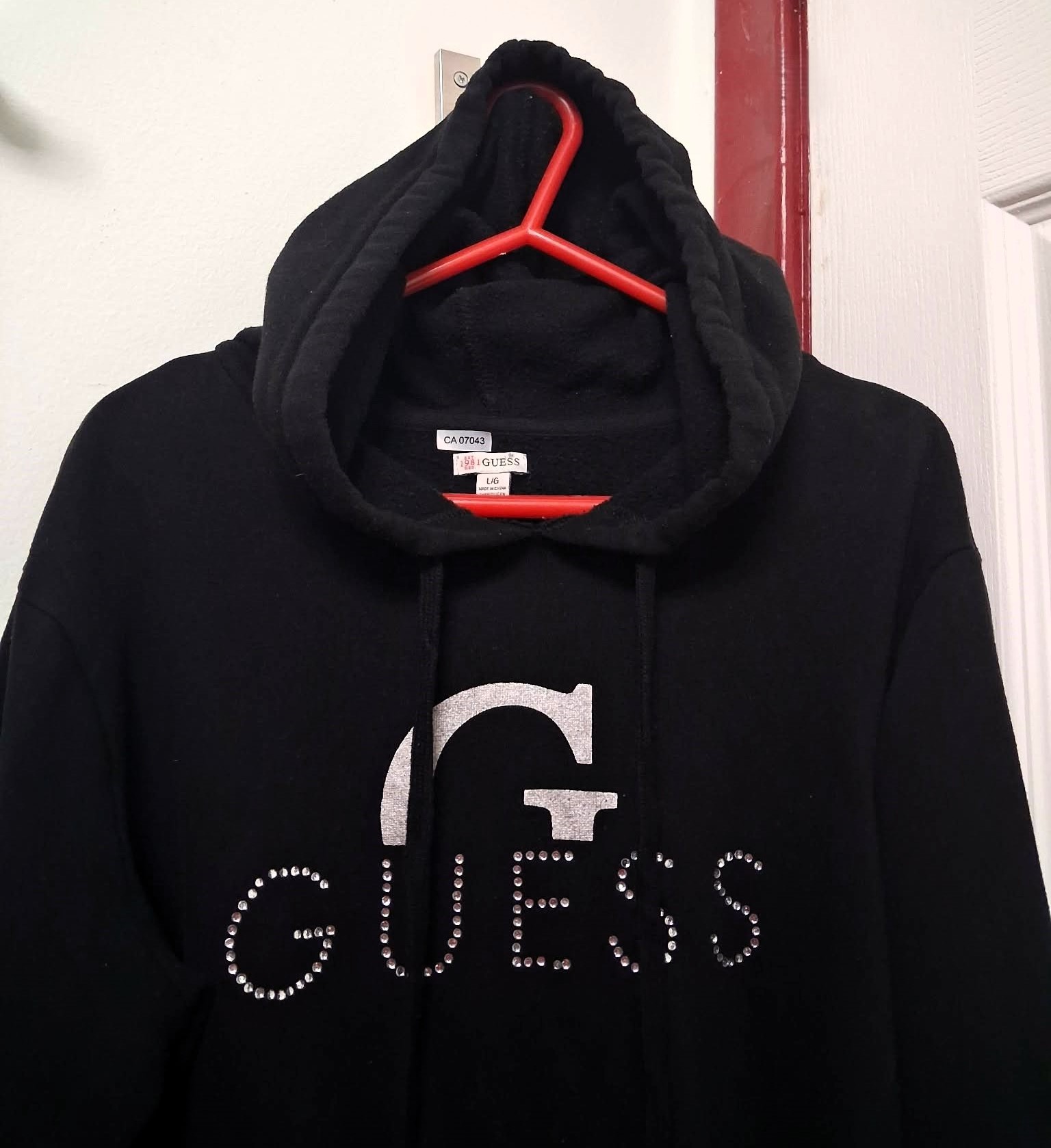 GUESS Black Hoodie Silver Foil G Rhinestone Logo Excellent Shape - photo 2