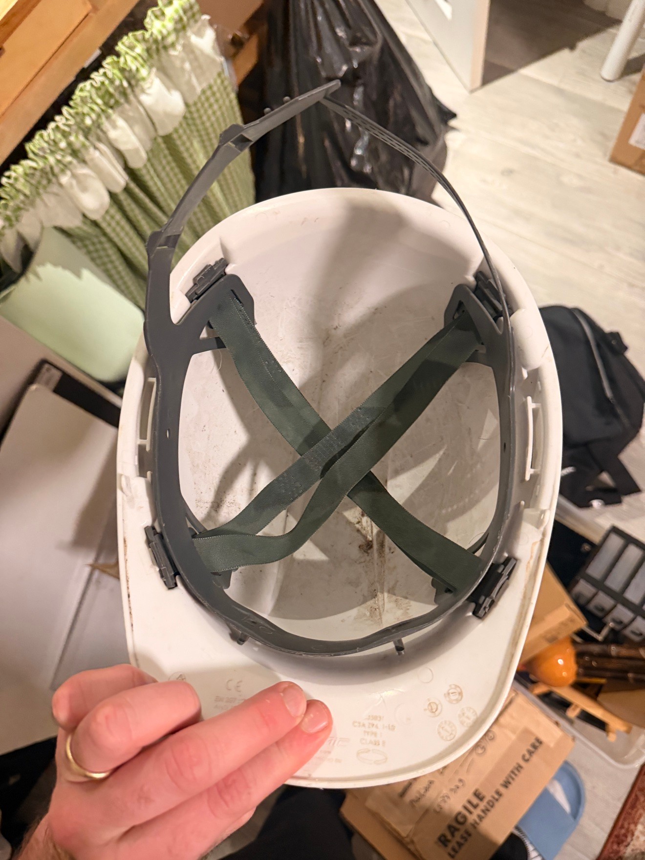 White Hard Hat - CSA Type 1 Class E, Ratchet Suspension (Used) - photo 5